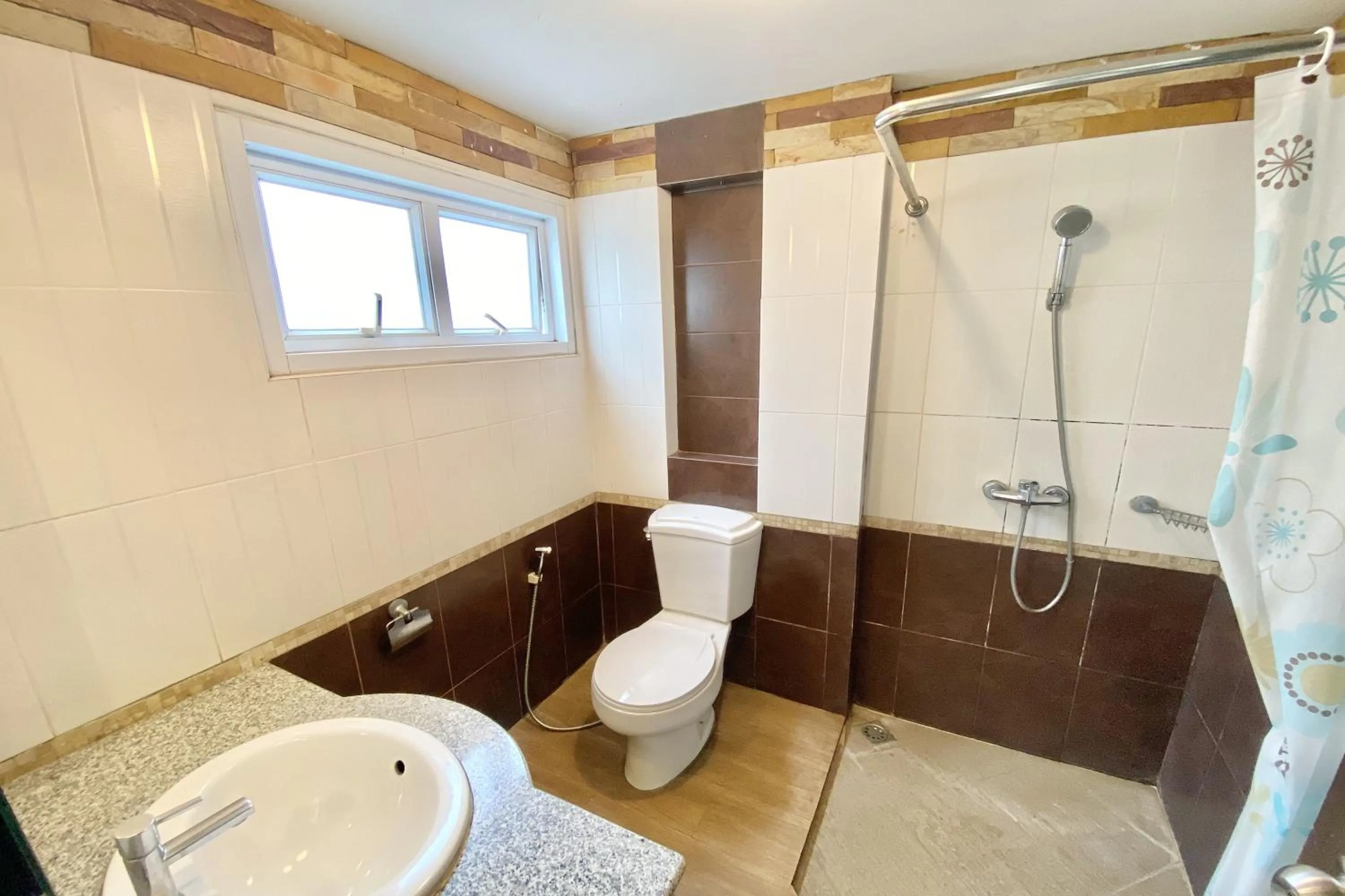 Shower in New Place Resort