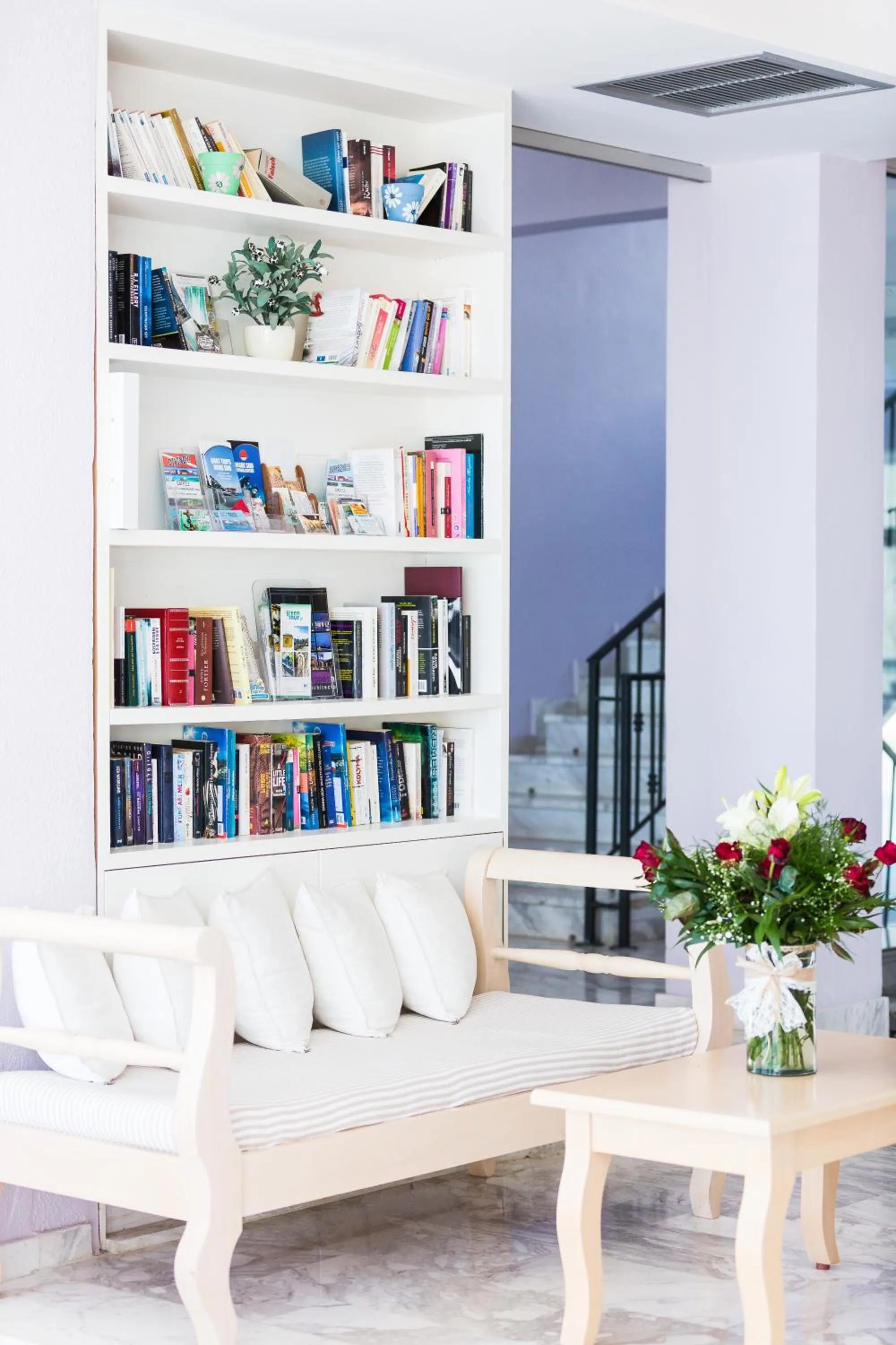 Library in Palazzo Greco