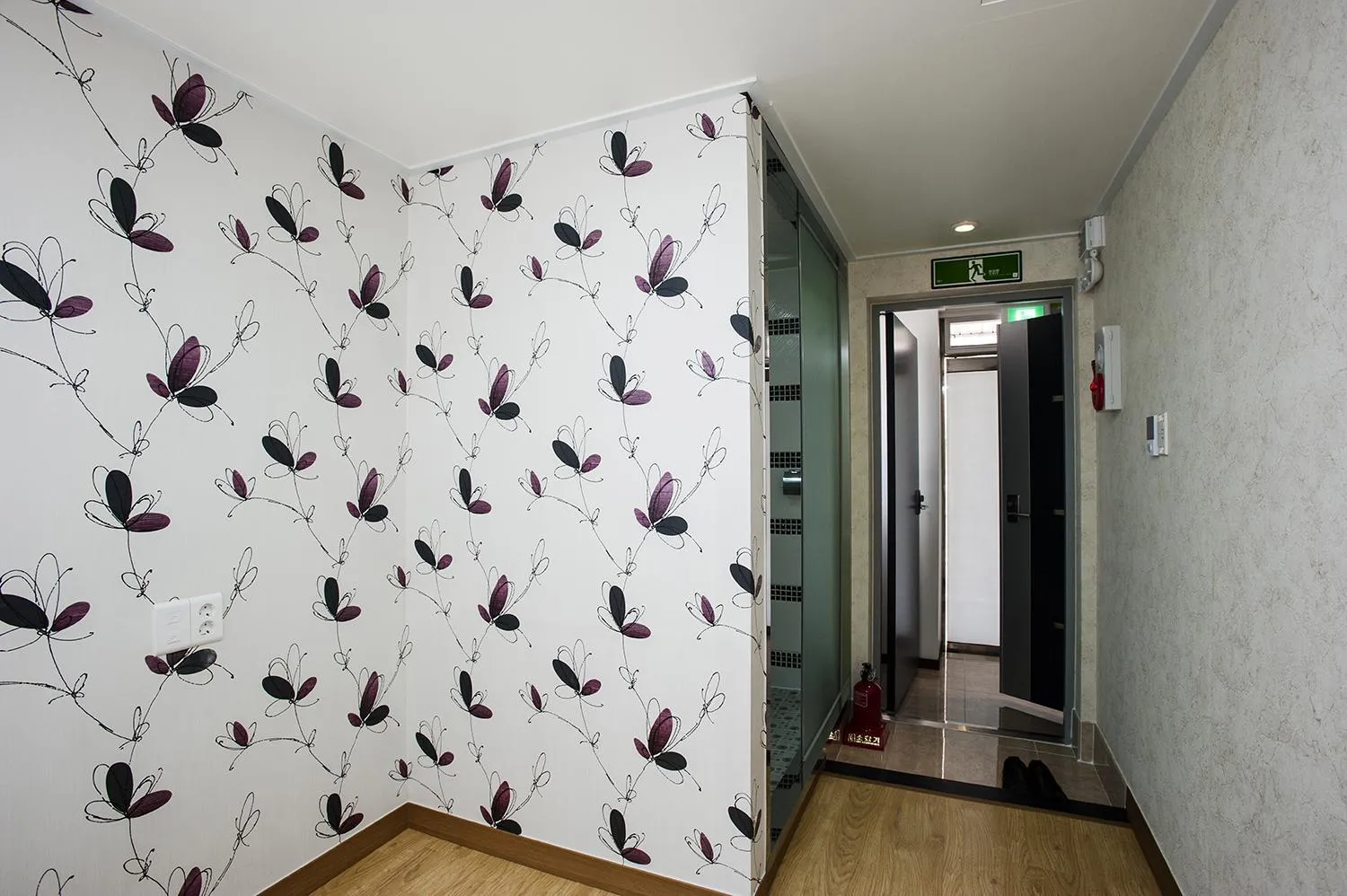 Other in Myeongdong Ecohouse