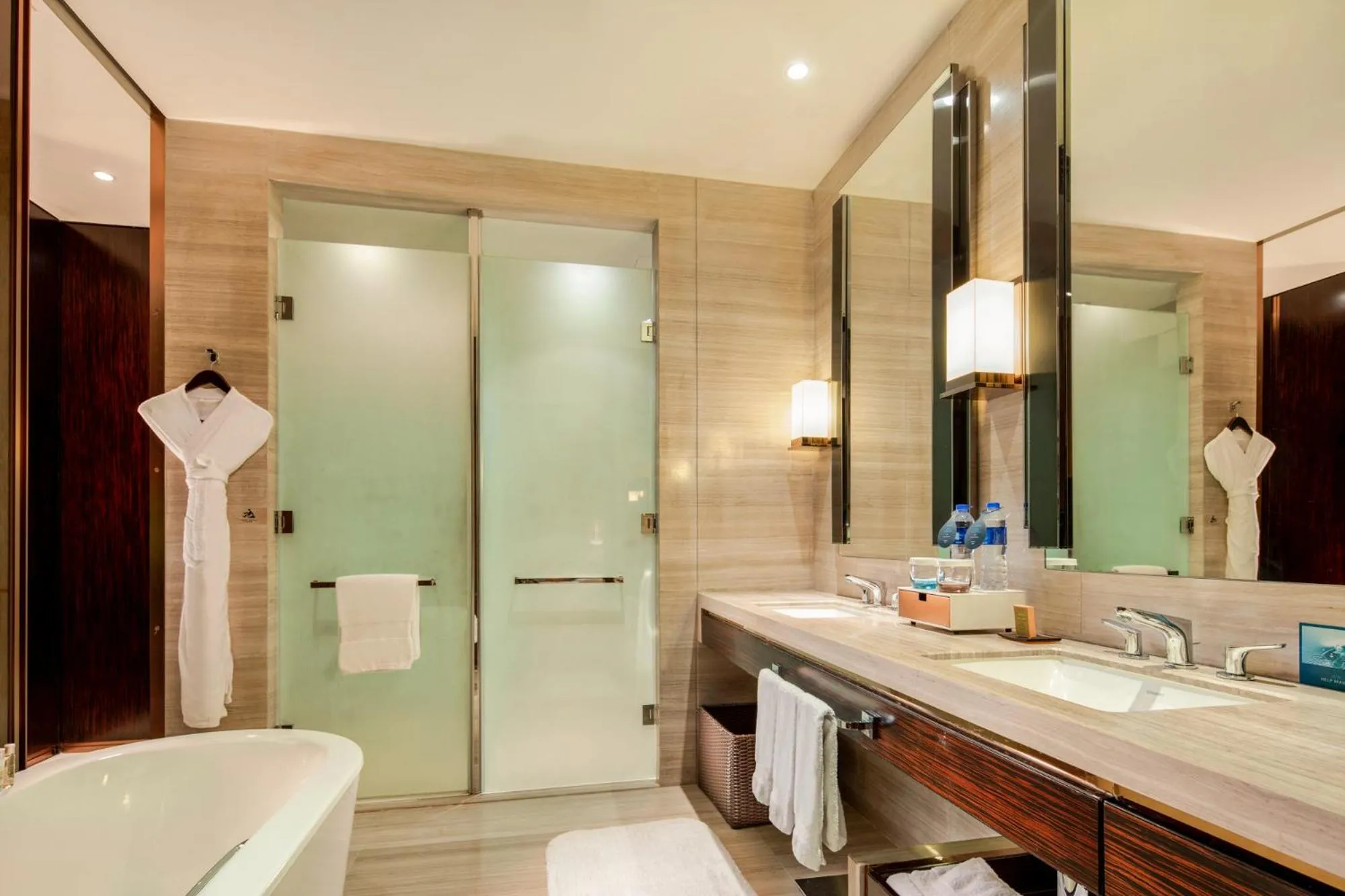 Bathroom in Hilton Shenzhen Futian, Metro Station at Hotel Front Door, Close to Futian Convention & Exhibition Center