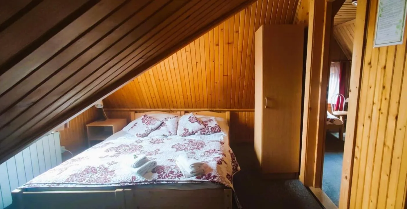 Bed in Dom Wczasowy Krystyna