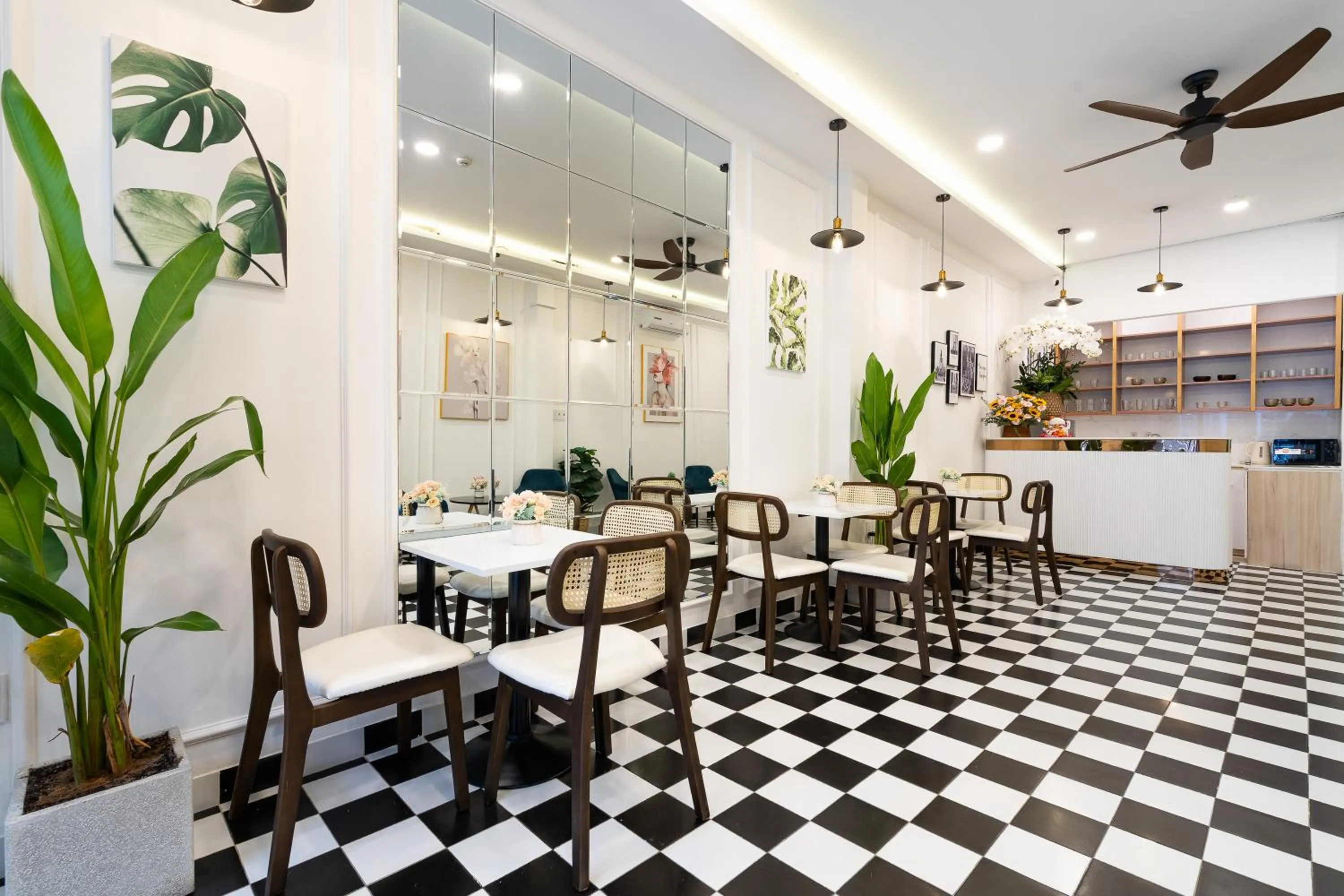 Misa House - Starlit Saigon