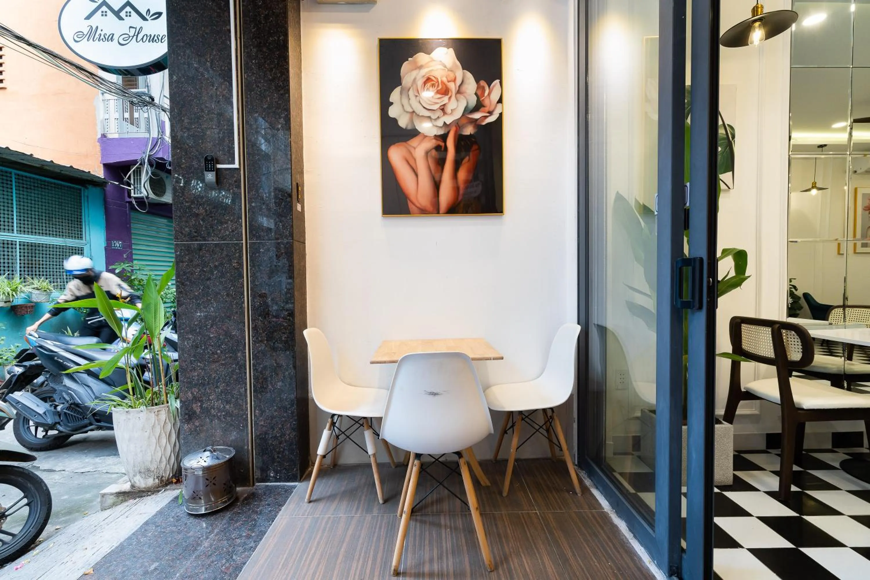 Misa House - Starlit Saigon