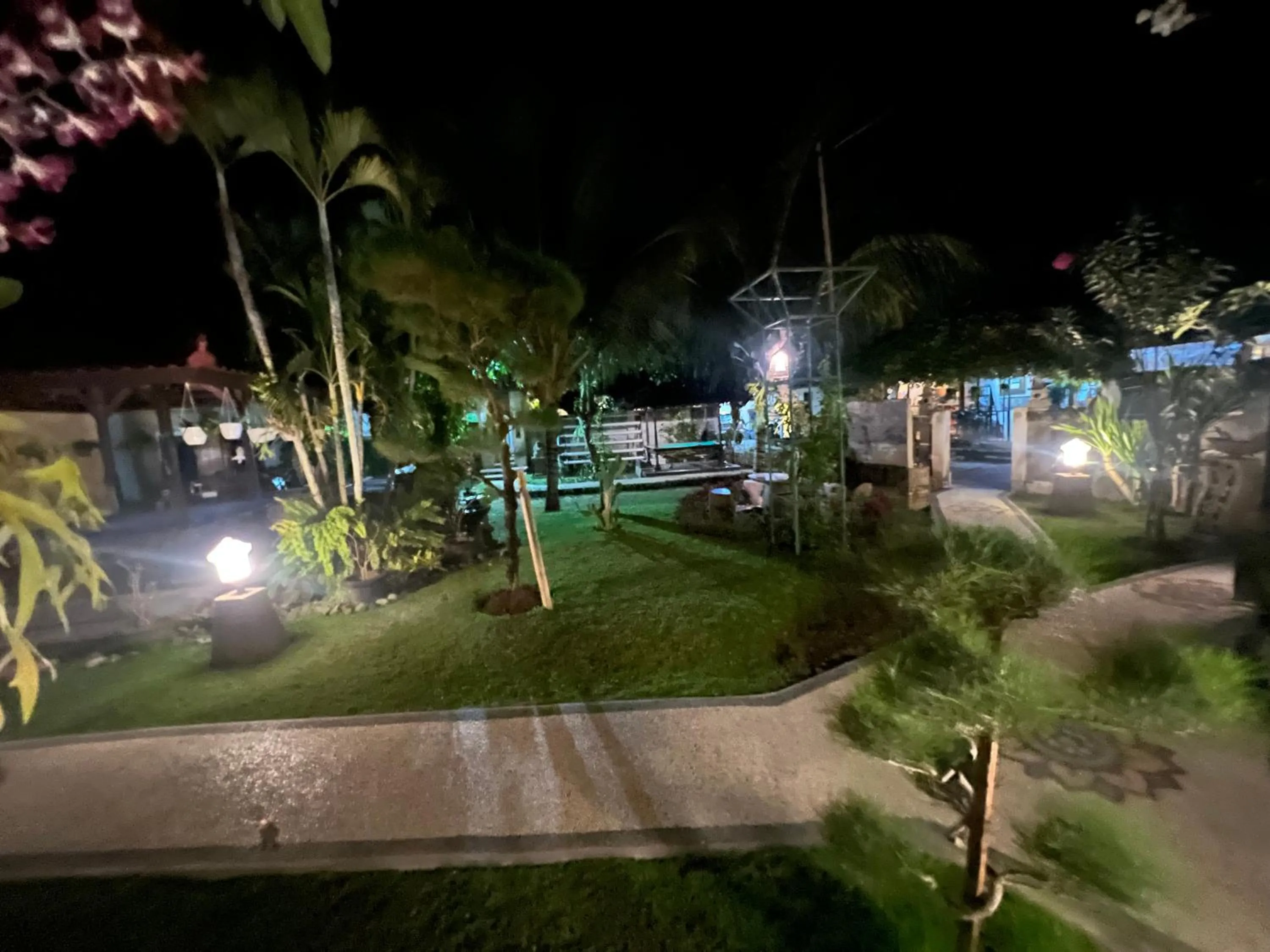 Night in Segara Wangi Beach Cottages