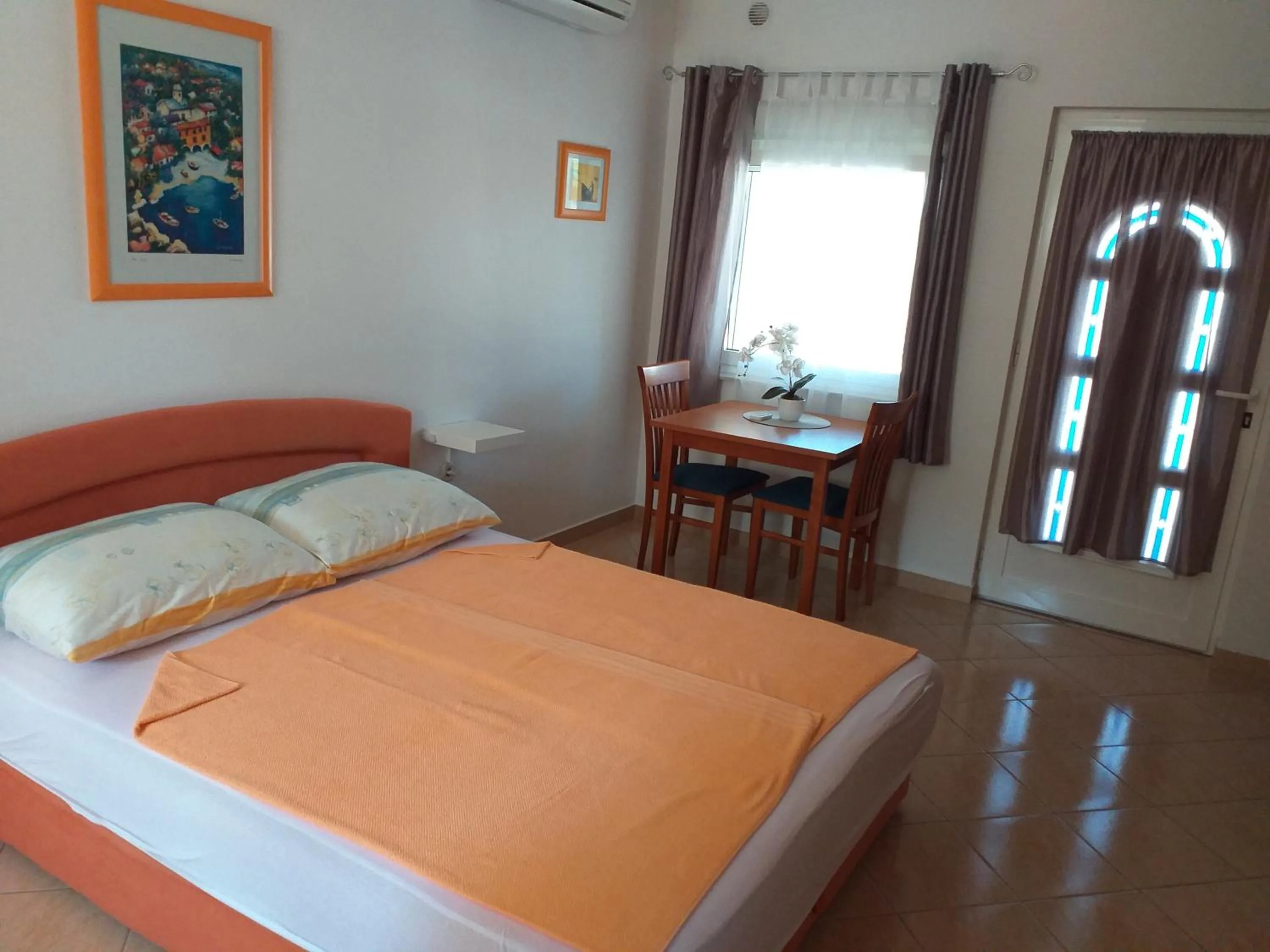 Bed in Apartments Vila Ana