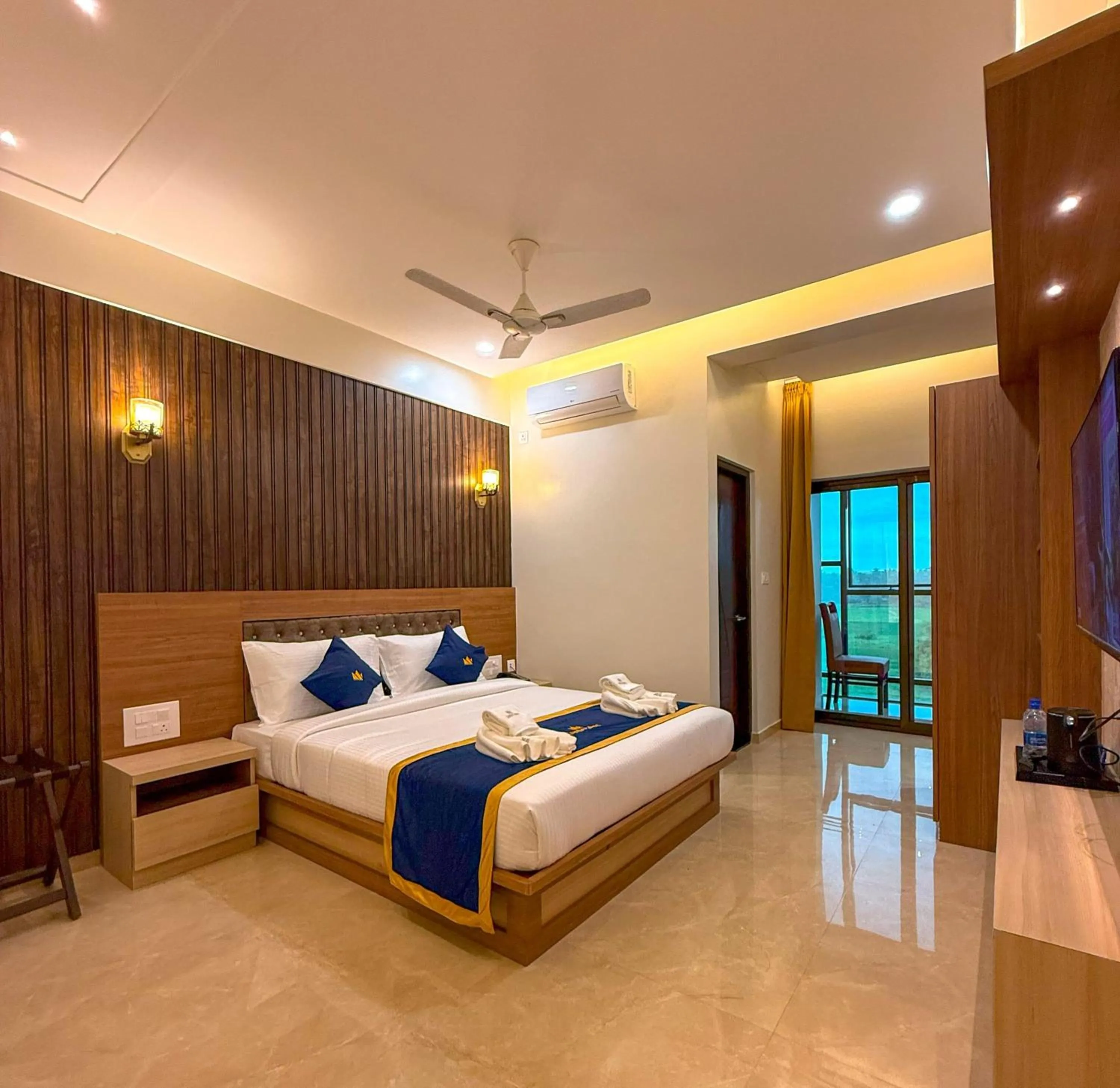 Bed in Hotel Coastal Palace