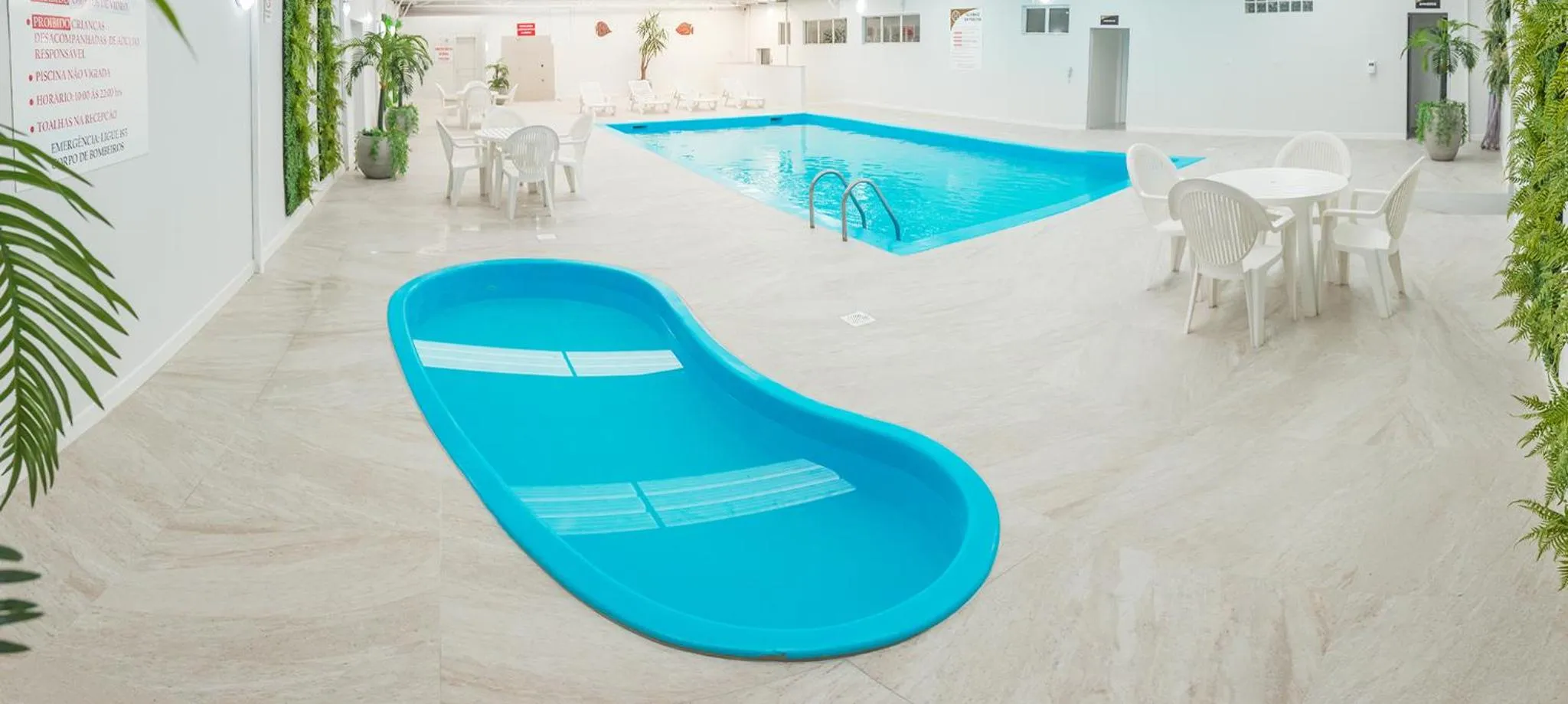 Swimming pool in Hamburgo Palace Hotel