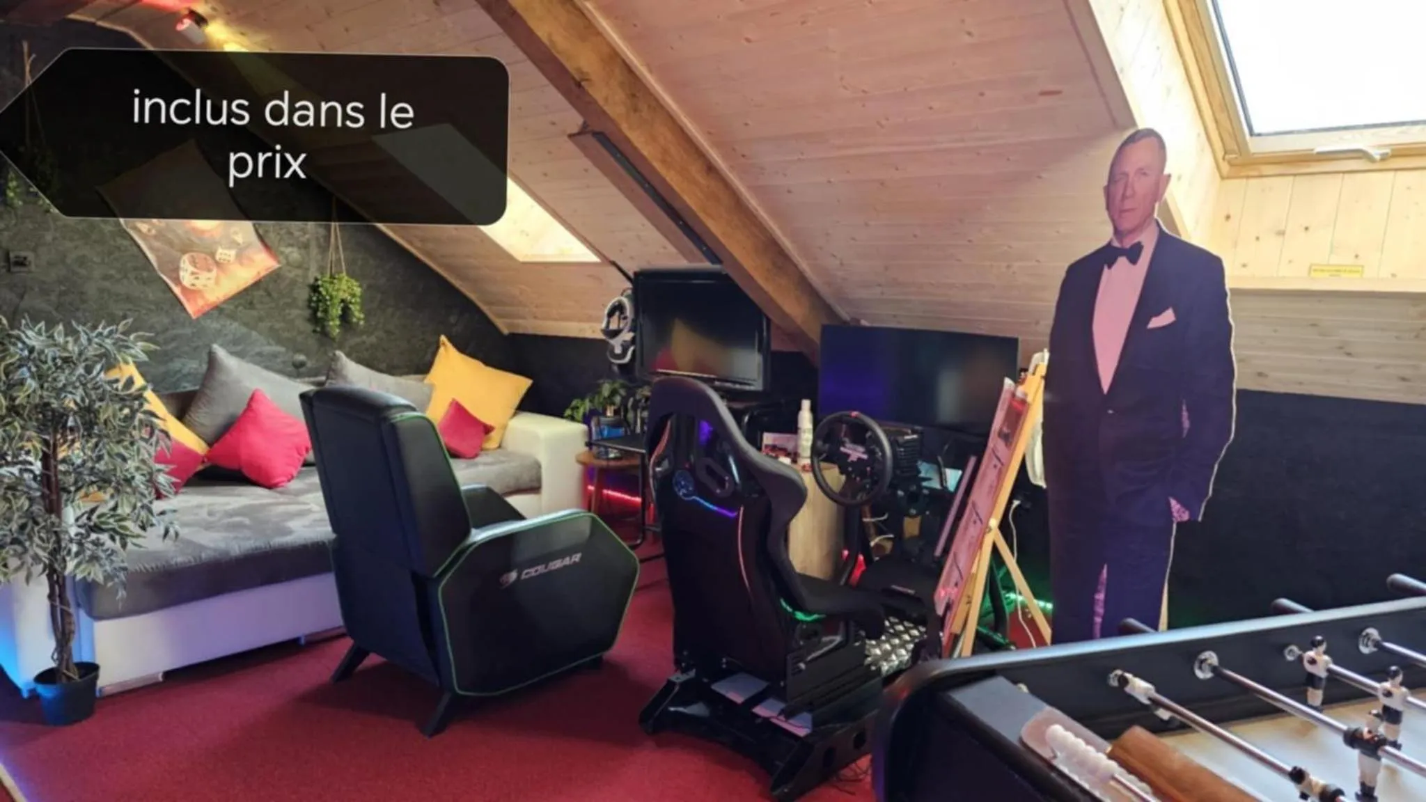 Game Room in A l'Orée du Parc