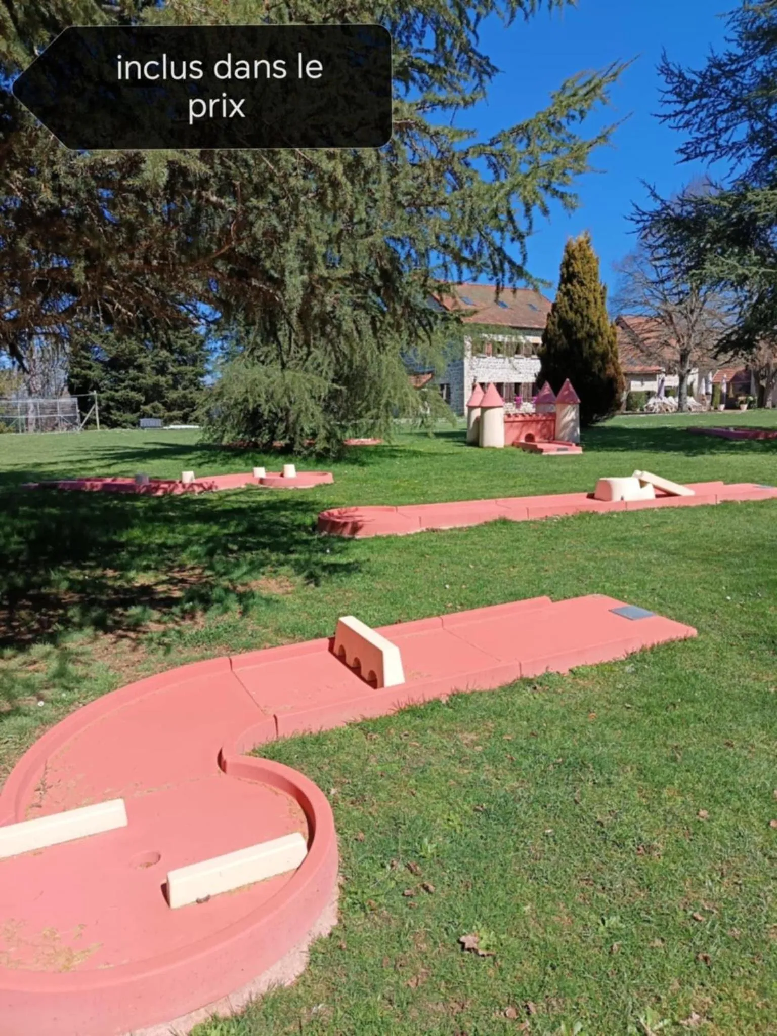 Garden in A l'Orée du Parc