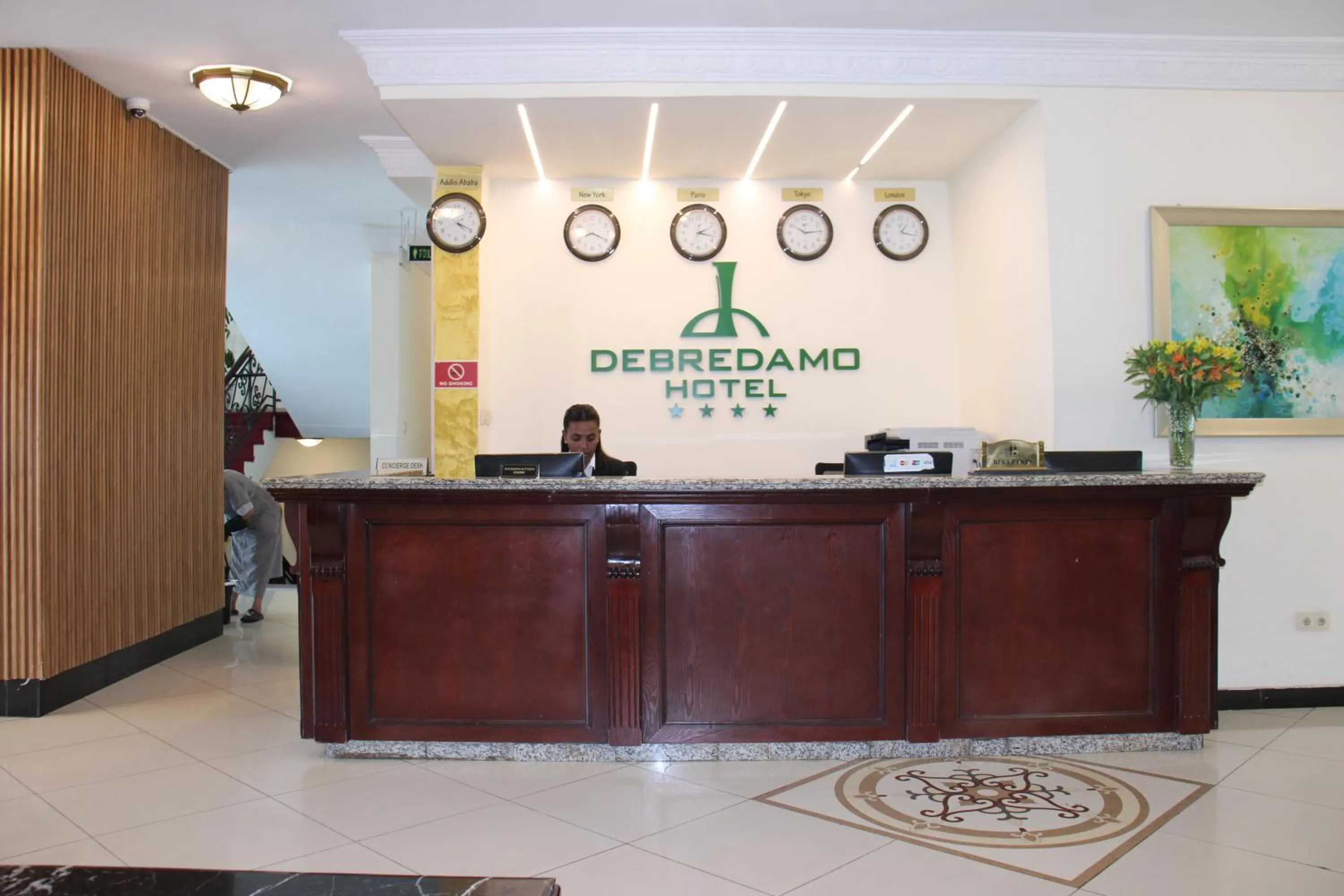 Debredamo Hotel