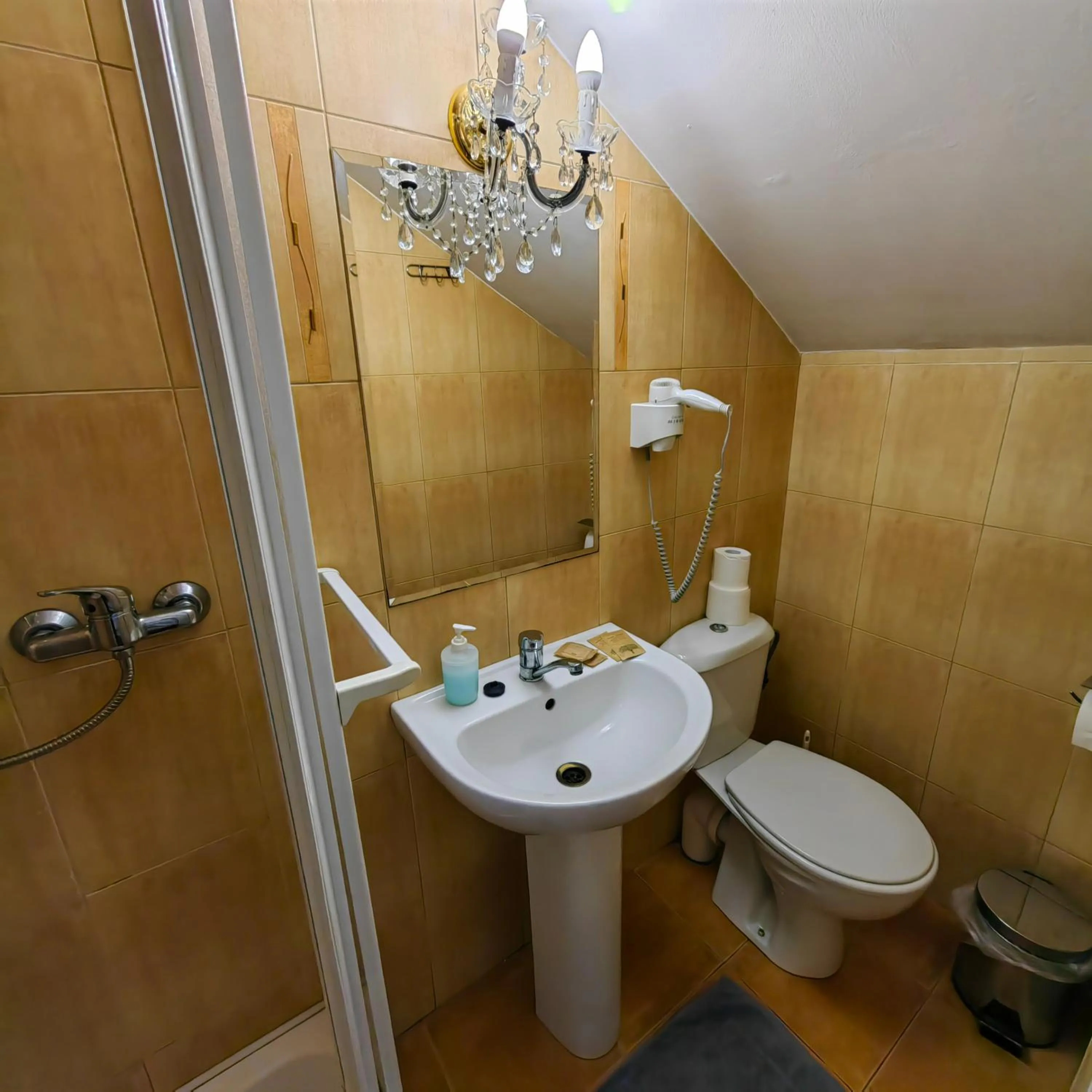 Bathroom in Dworek Wola Ociecka