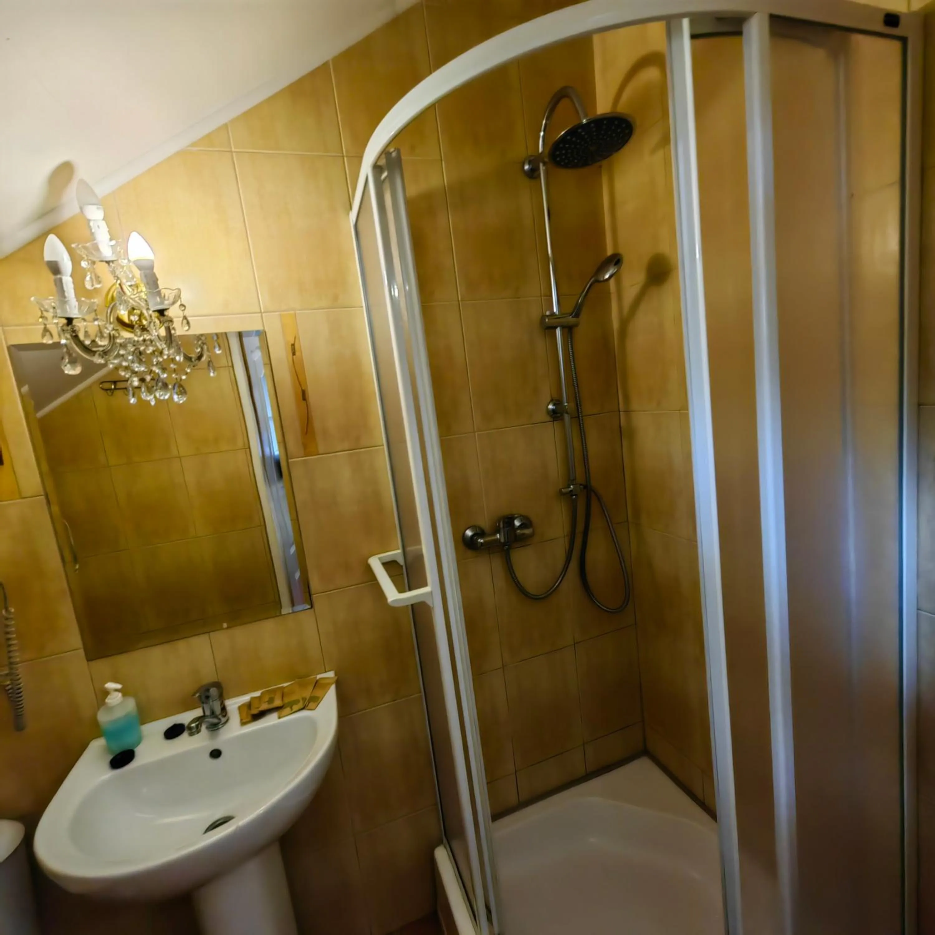 Bathroom in Dworek Wola Ociecka