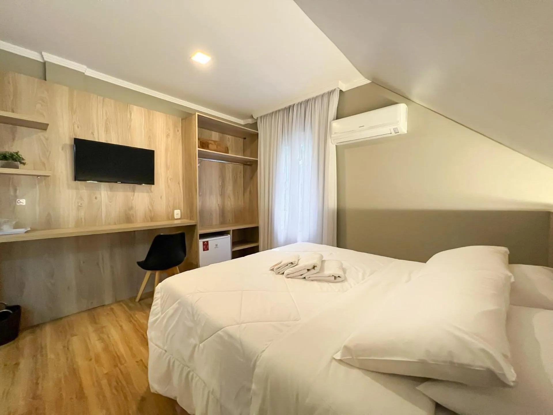 Bedroom, Bed in Pousada Viena