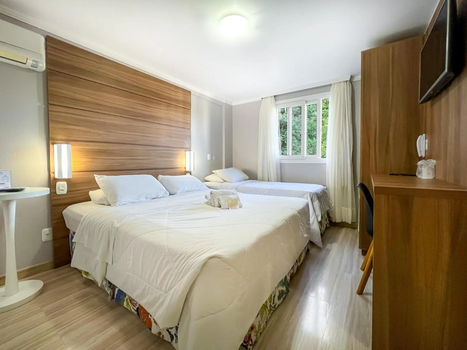 Decorative detail, Bed in Pousada Viena