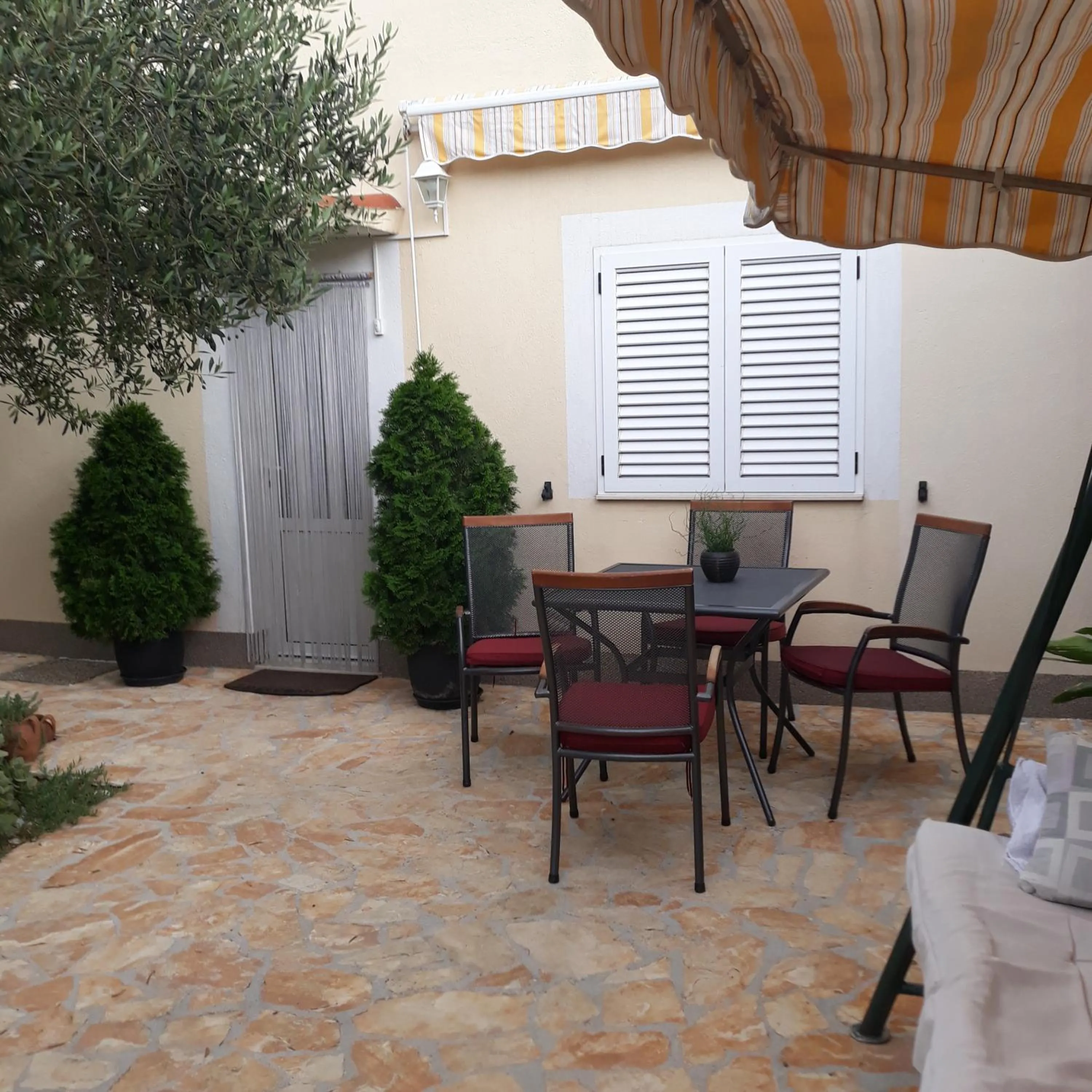 Apartment Mira
