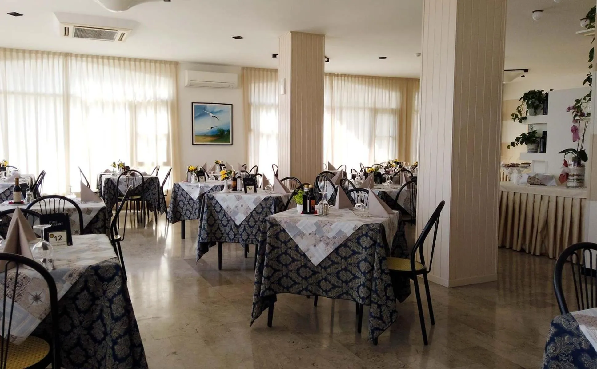 Restaurant/places to eat in Hotel Dei Cesari