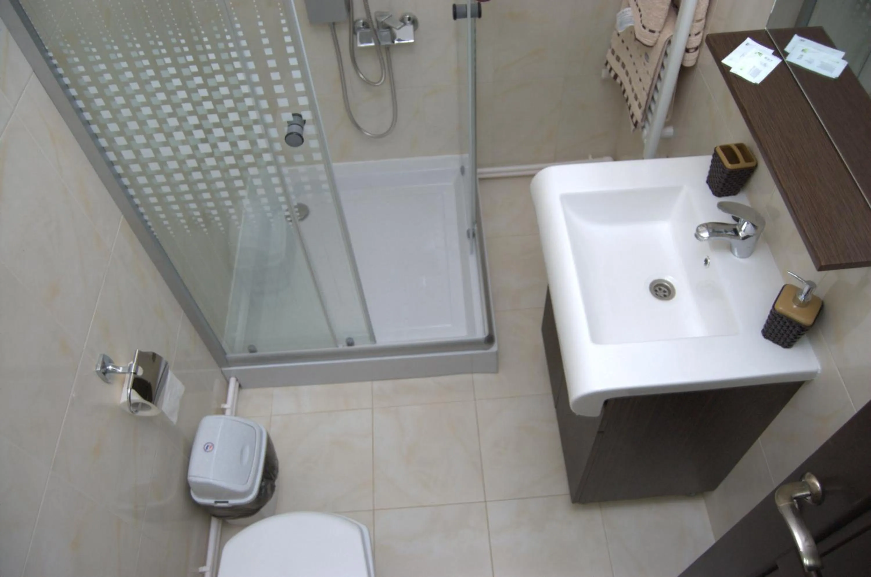 Bathroom in Complex Parc Pini Moinesti