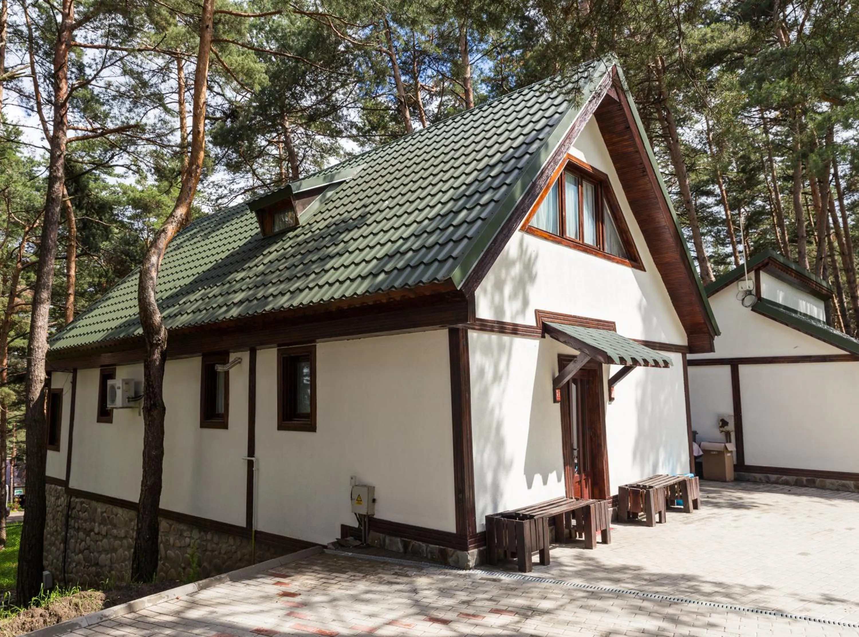 On site in Complex Parc Pini Moinesti