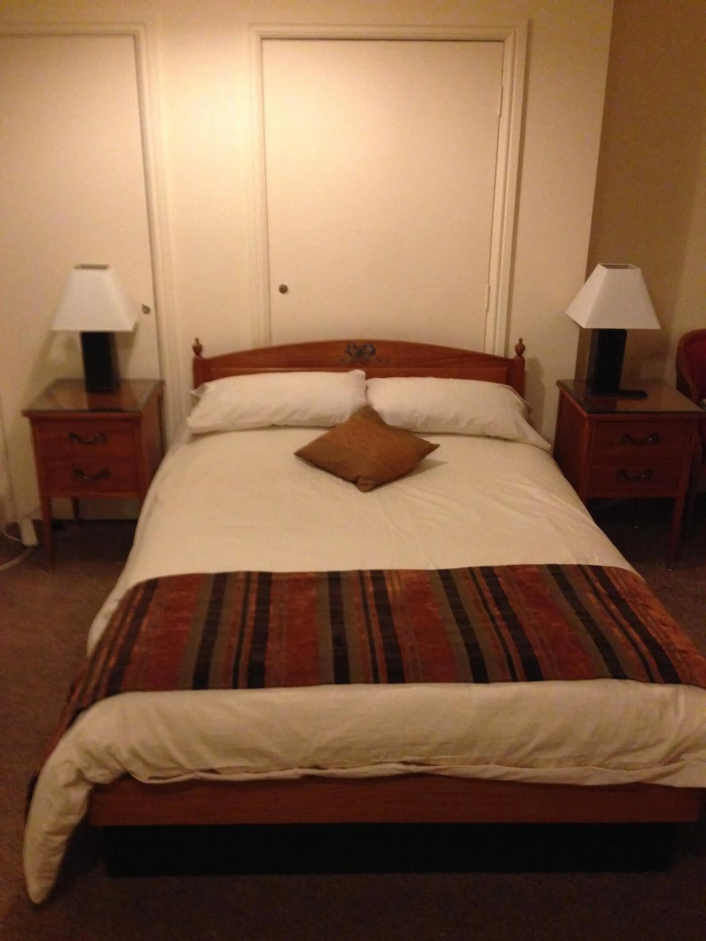 Bed in Victoria hotel