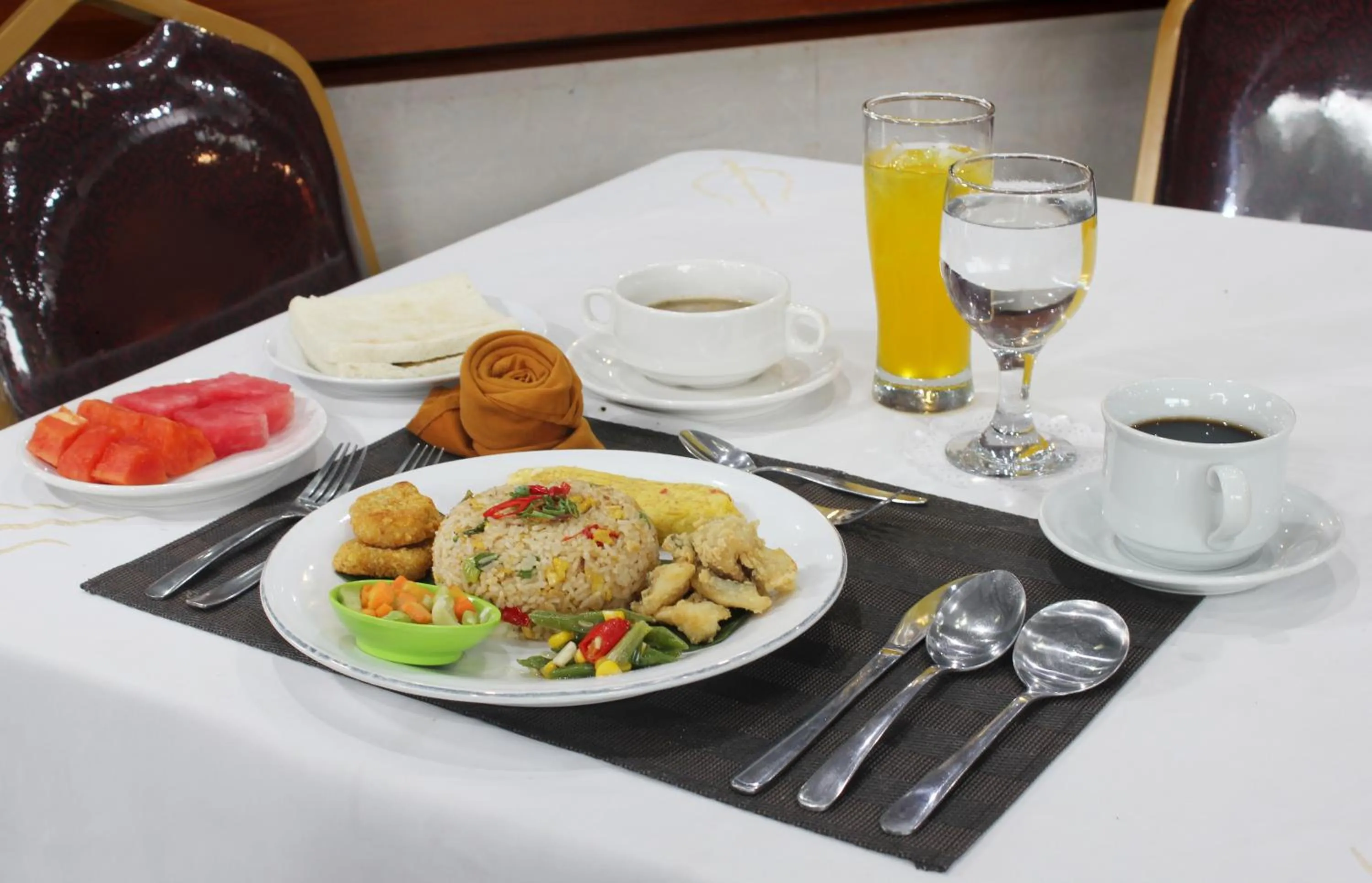 Restaurant/places to eat in Hotel Grand Trisula Indramayu