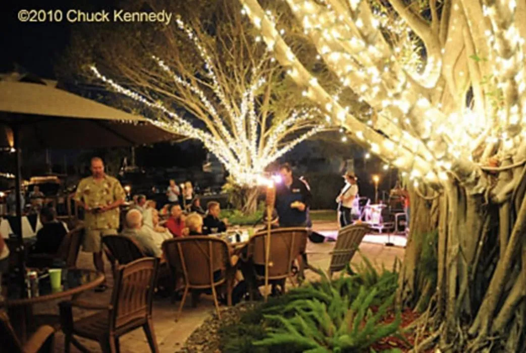 Sports in Seminole Inn