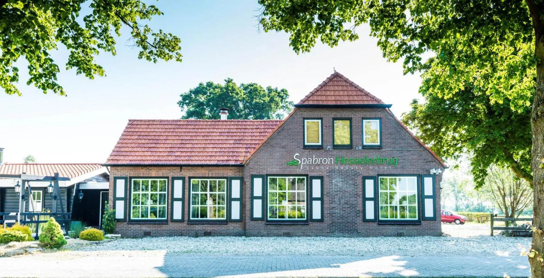 Property building in Wellnesshotel Spabron