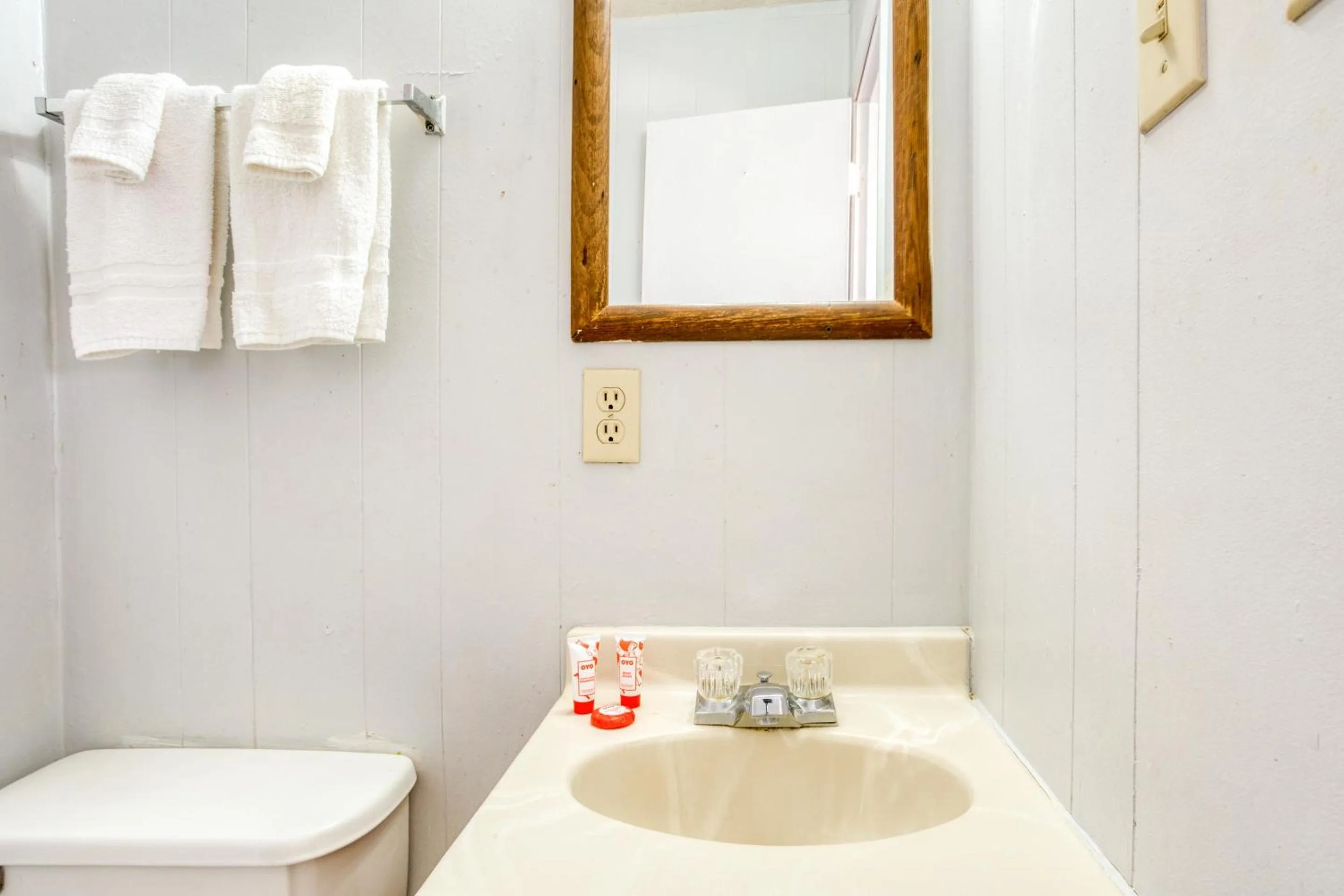 Bathroom in OYO Hotel Breckenridge TX Hubbard Creek Lake