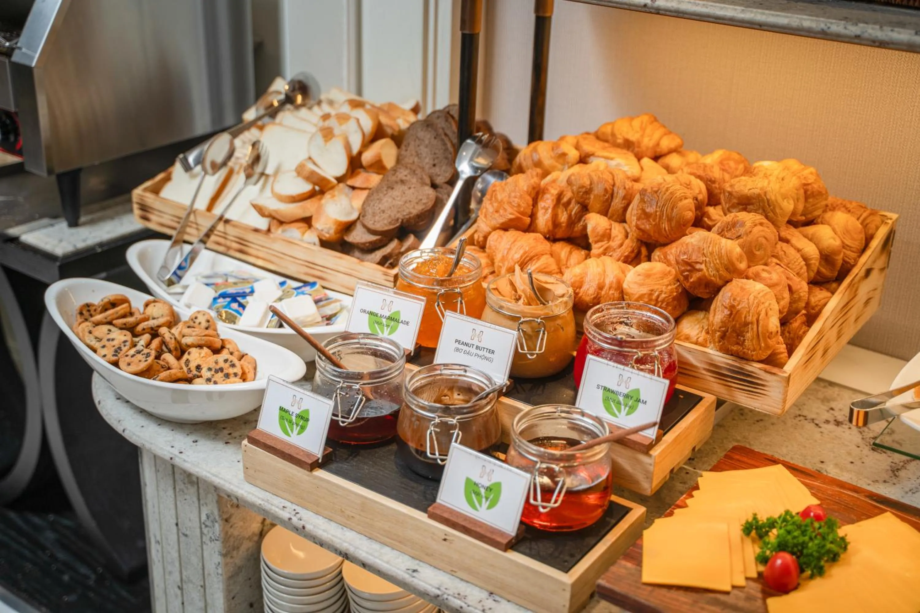 Buffet breakfast in Heritage Ham Long Hotel and Spa