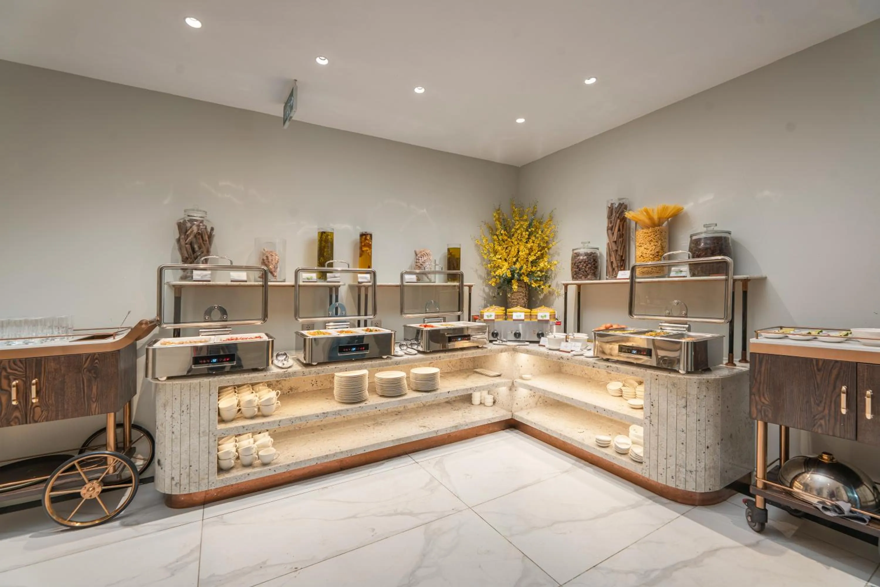 Buffet breakfast in Heritage Ham Long Hotel and Spa