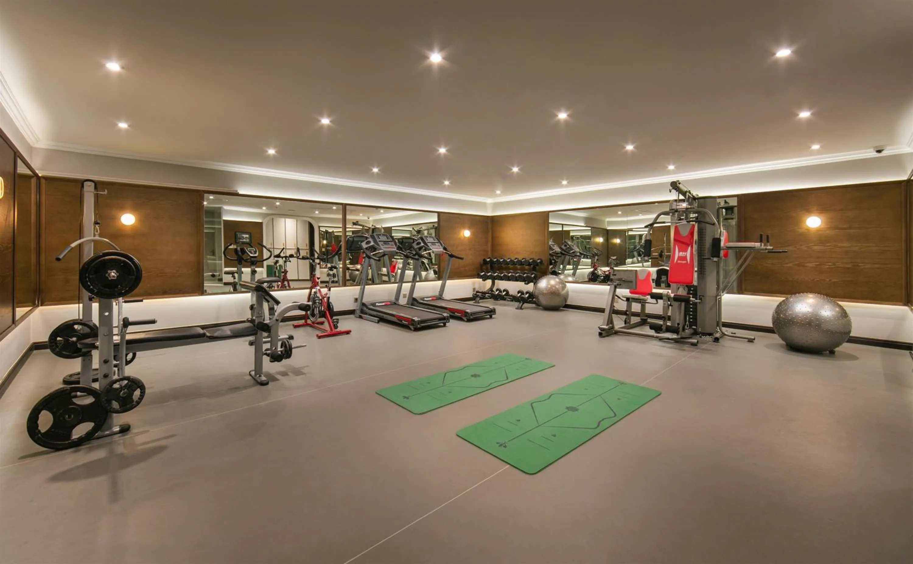 Sports in Heritage Ham Long Hotel and Spa