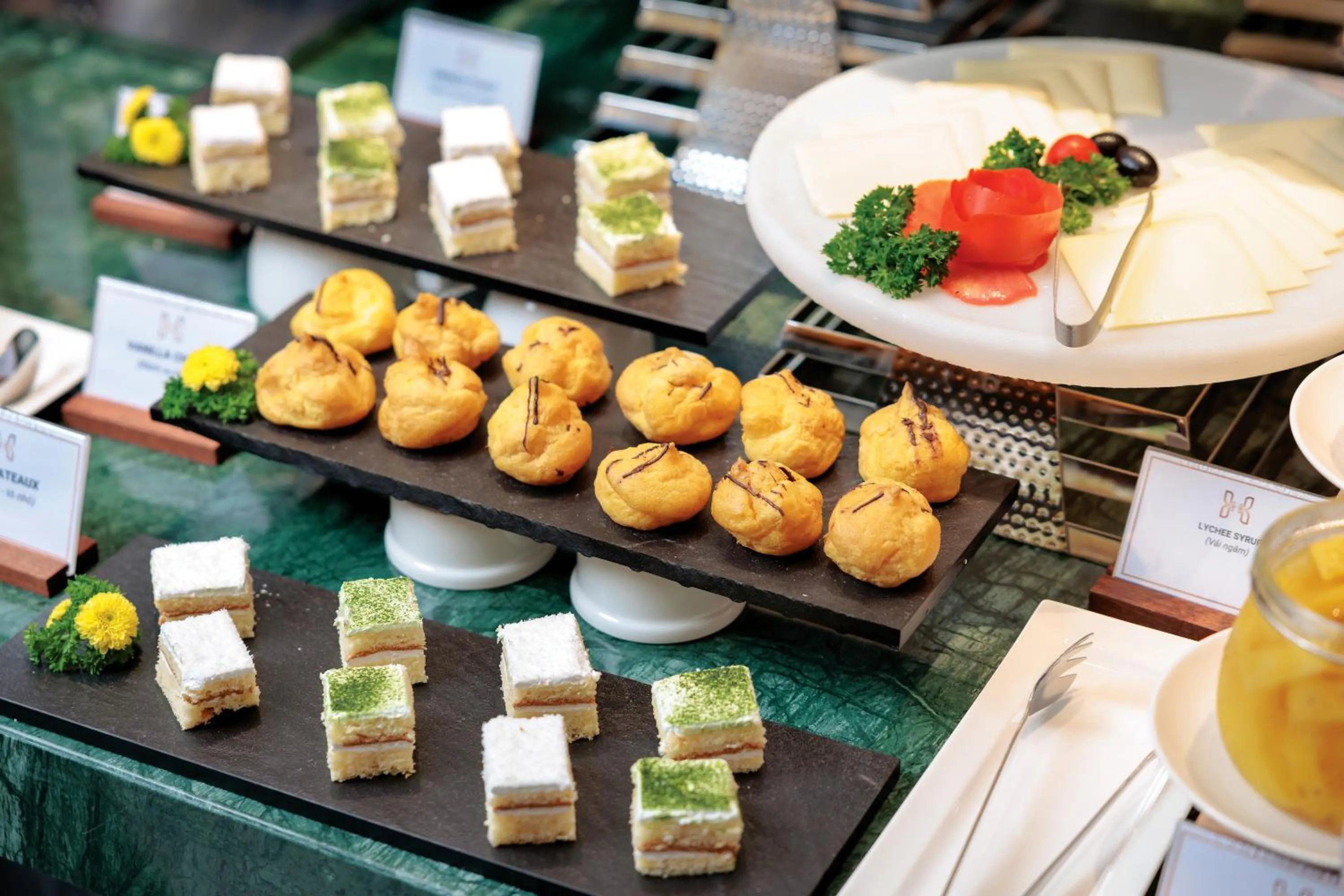 Breakfast in Heritage Ham Long Hotel and Spa