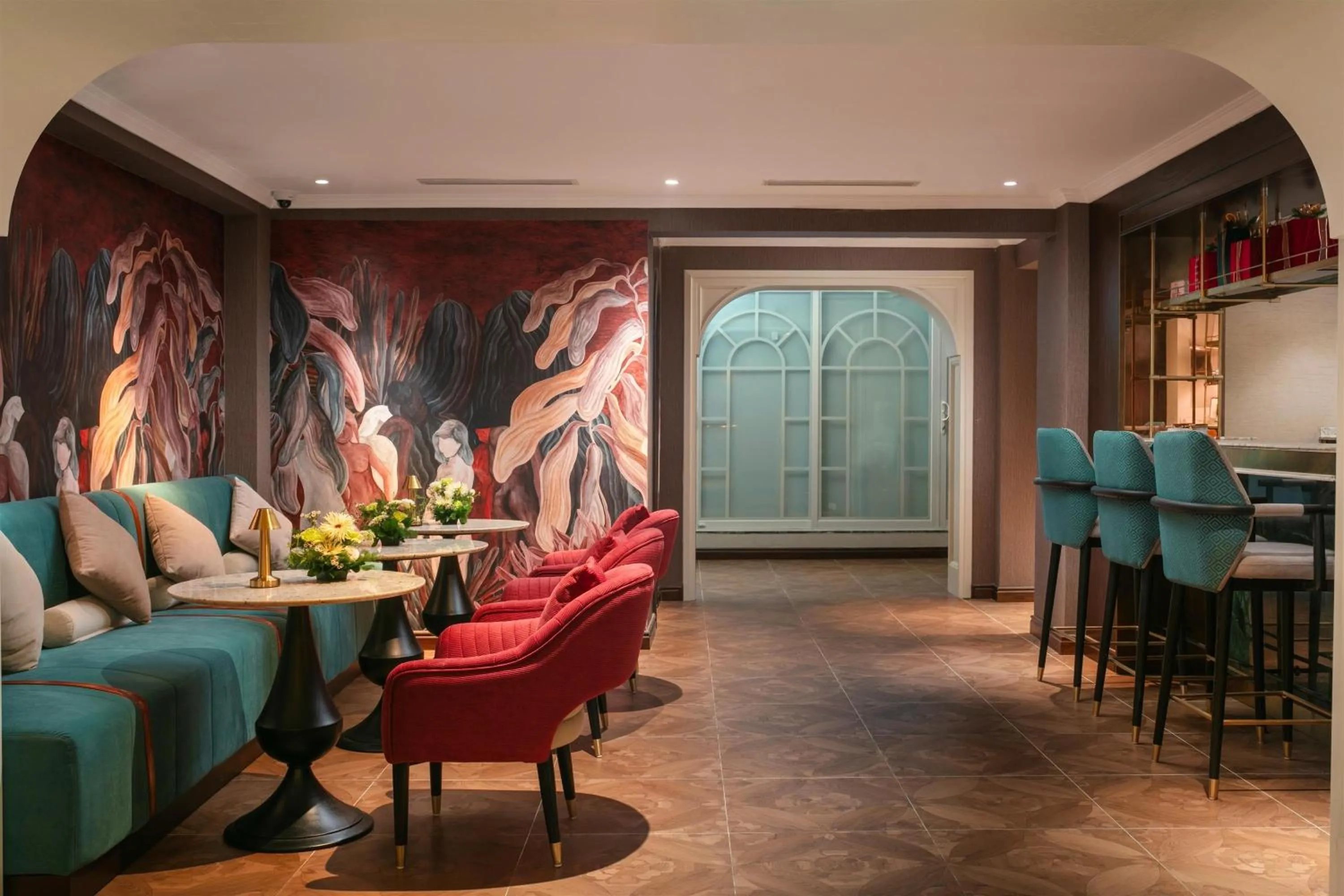 Lounge or bar in Heritage Ham Long Hotel and Spa