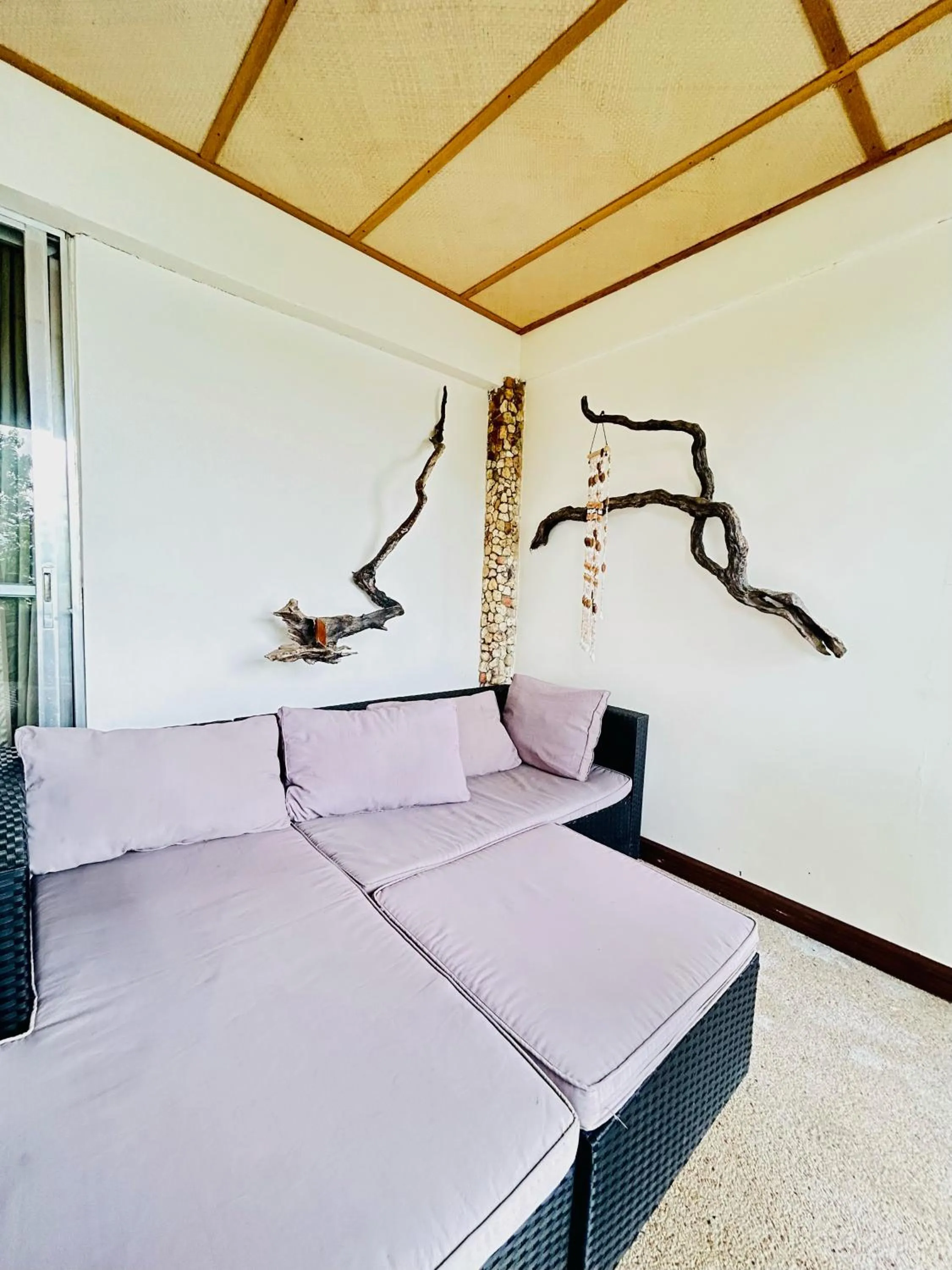 Bed in Chindonan Dive and Beach Resort