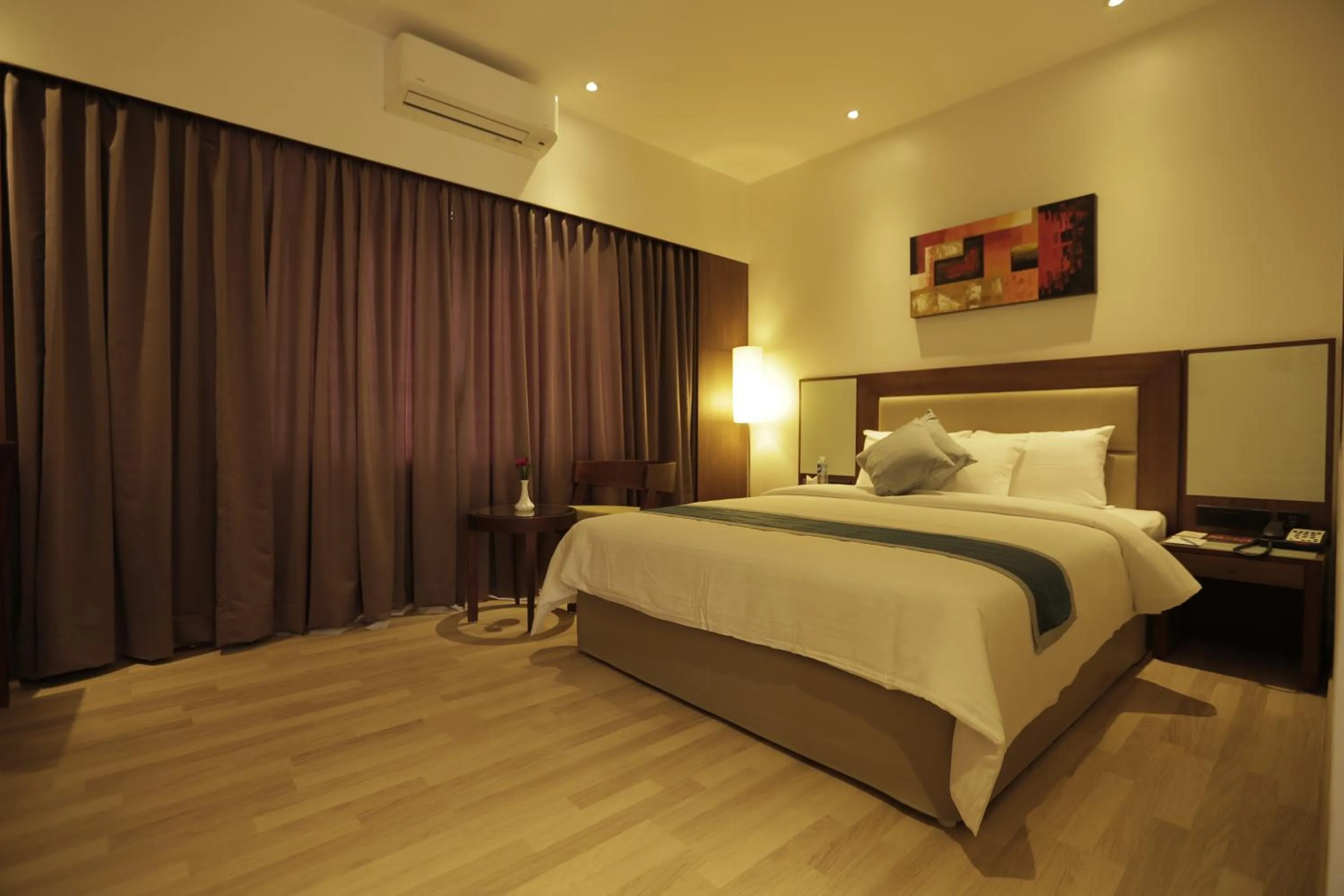 Bedroom, Bed in Park Connect