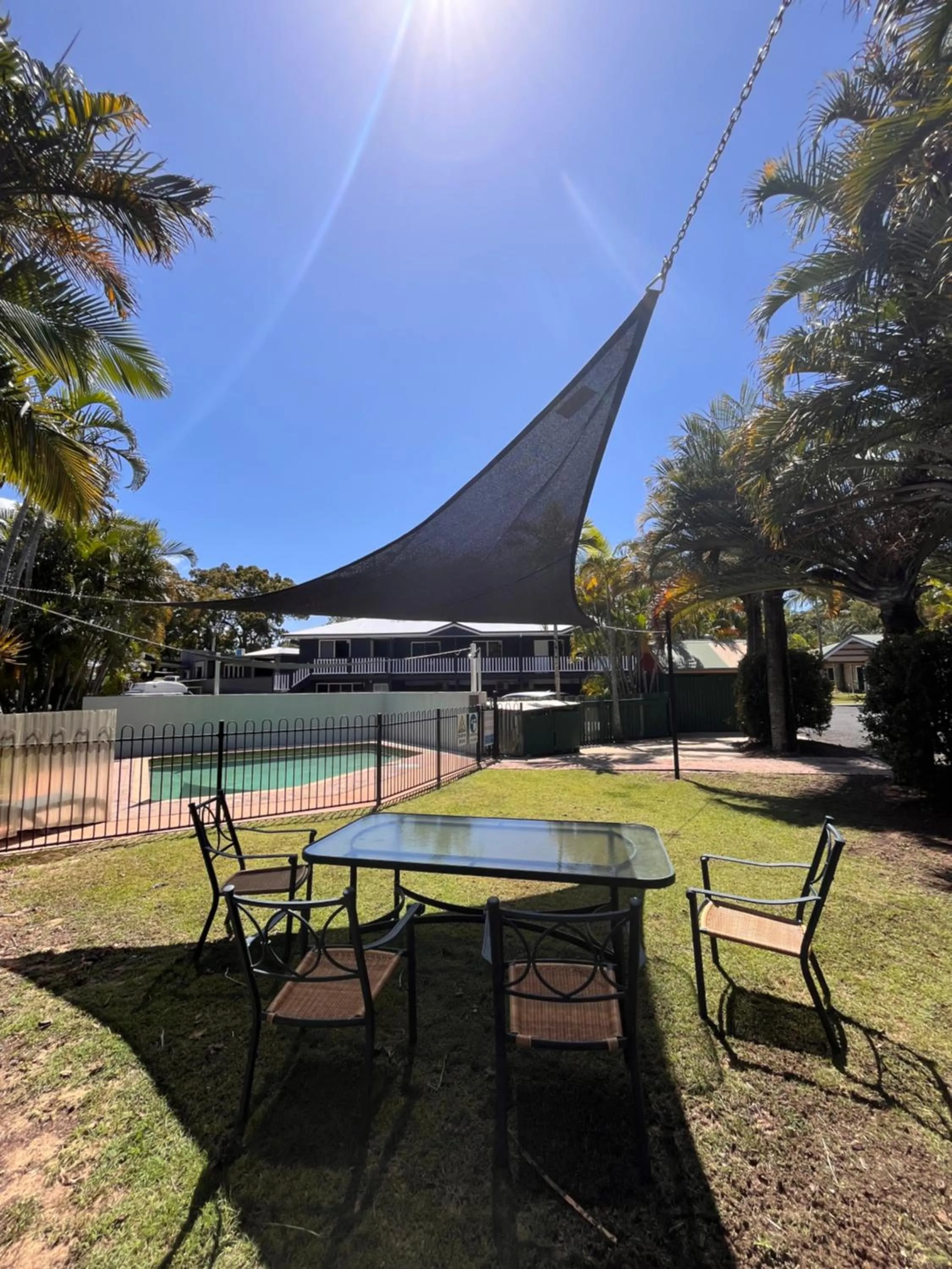 Swimming pool in Agnes Palms Motel