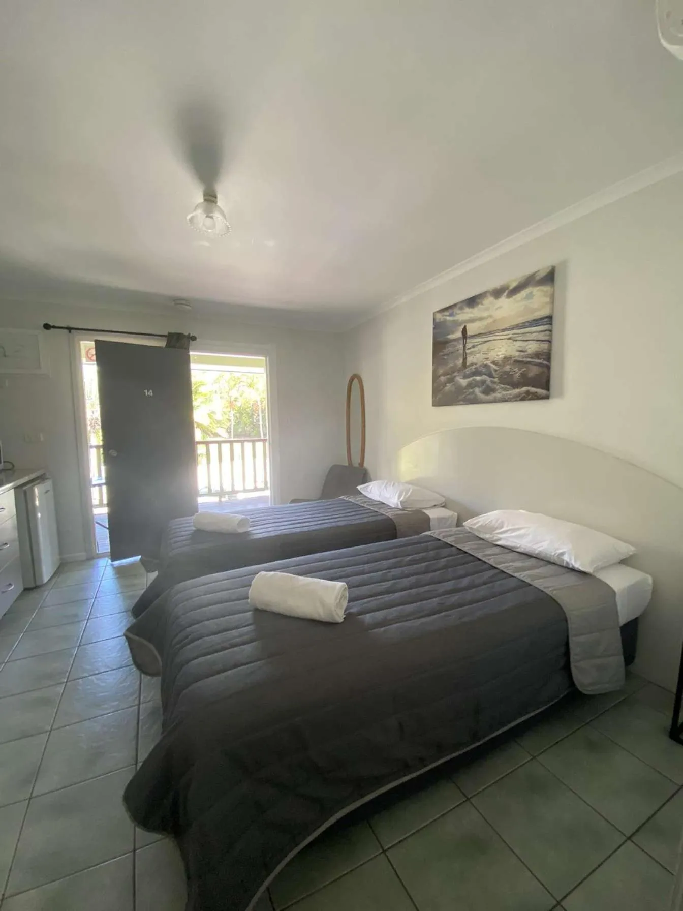 Bedroom, Bed in Agnes Palms Motel