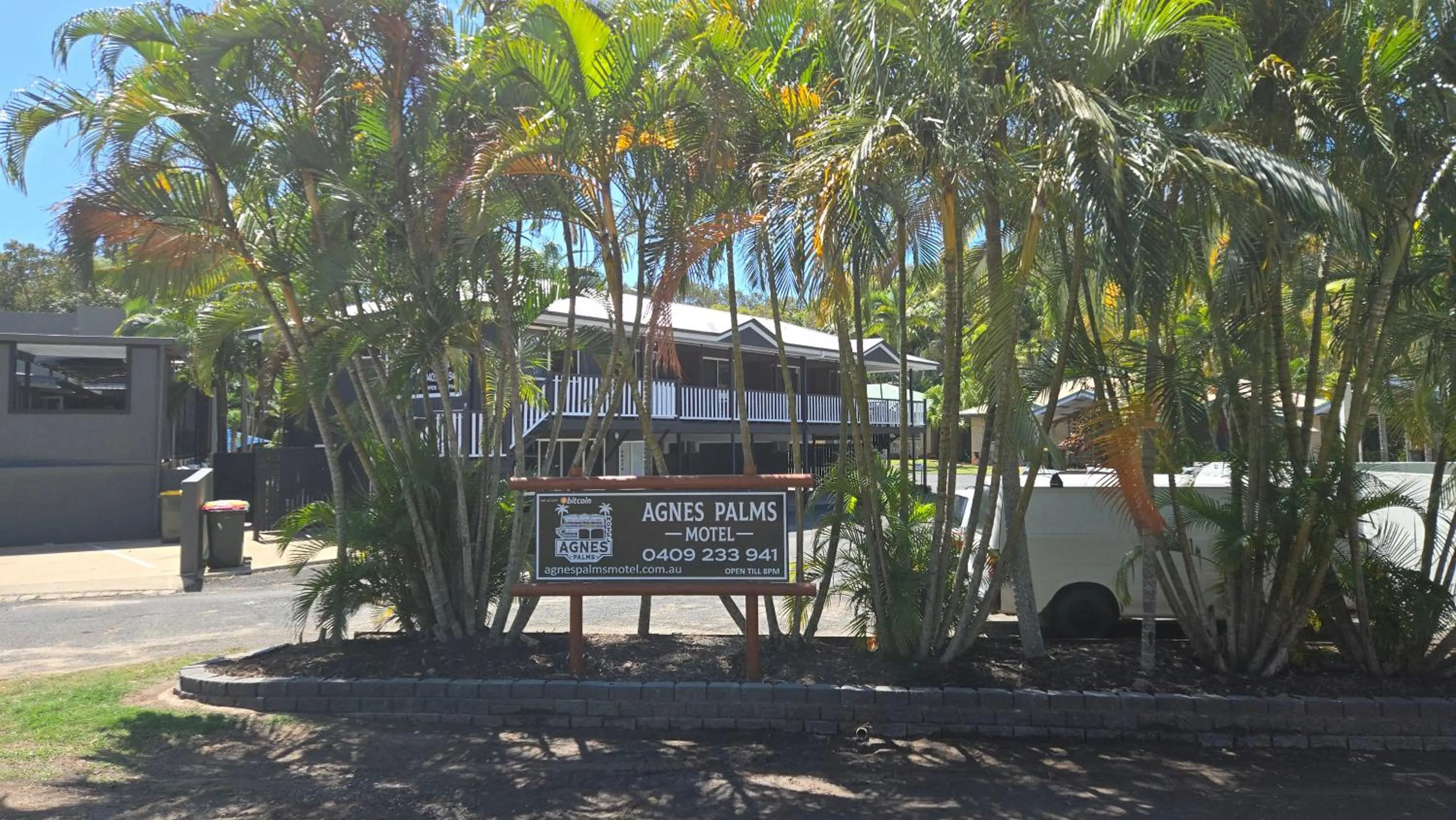 Property logo or sign in Agnes Palms Motel