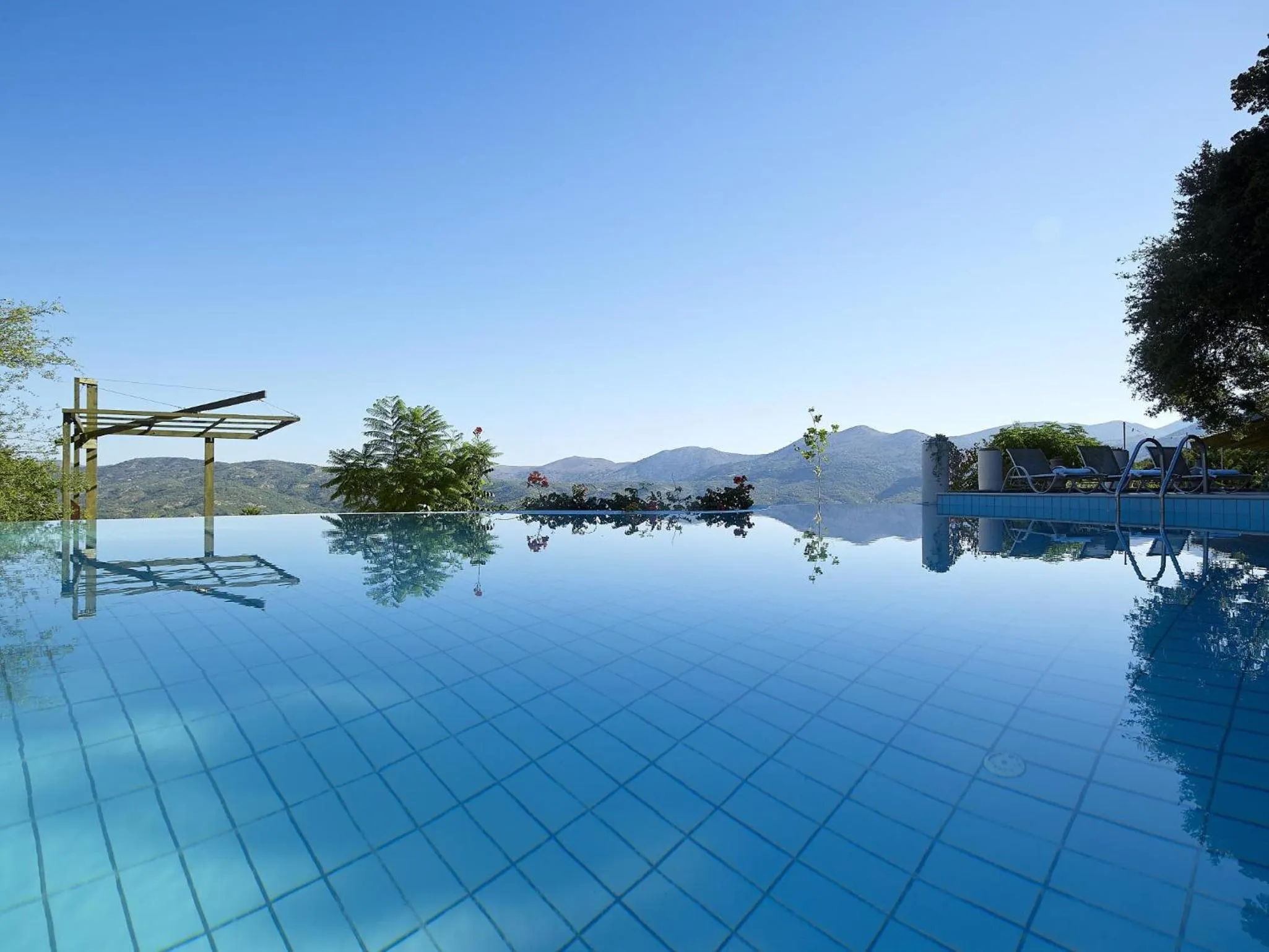 Day in Country Hotel Velani