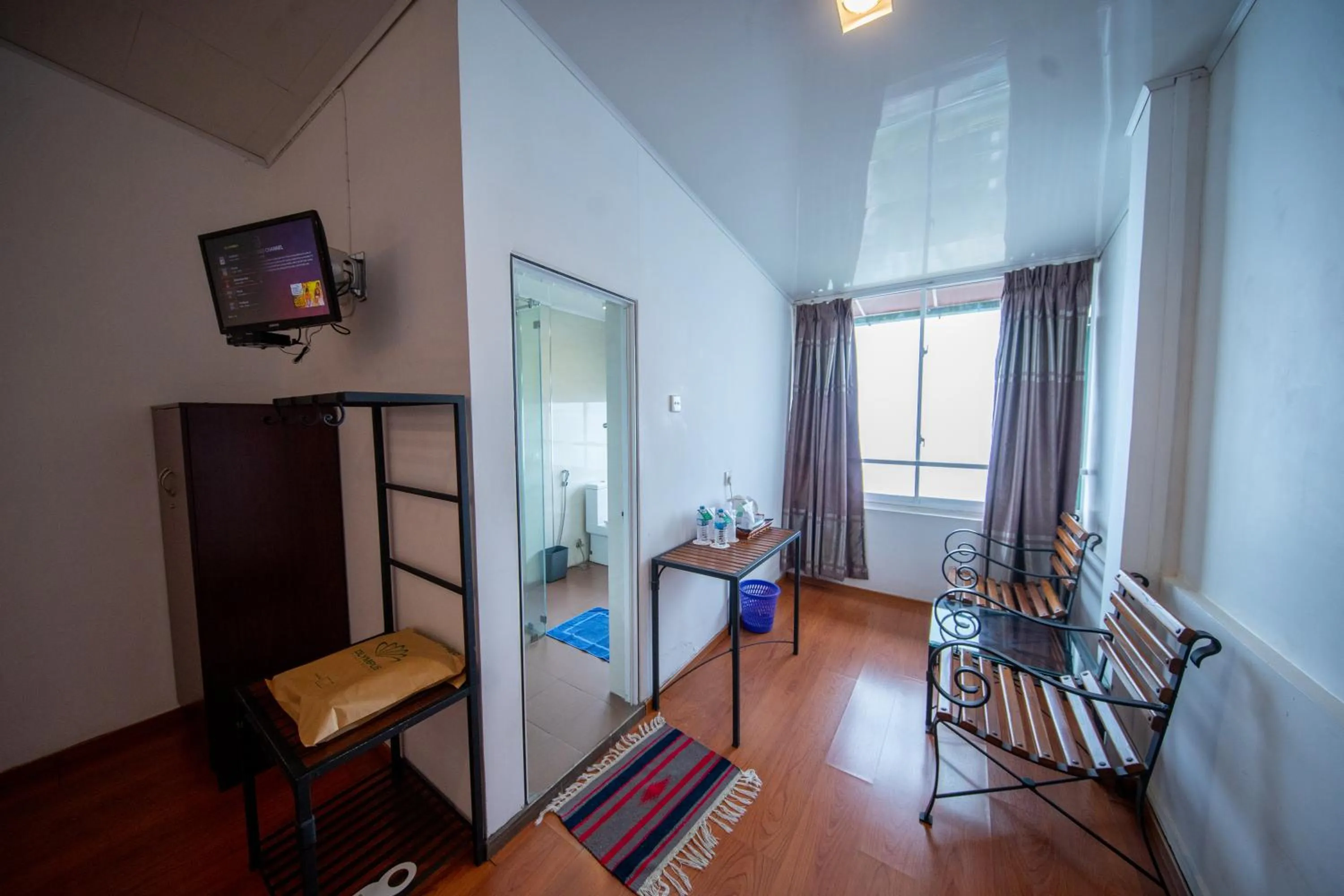 Seating area in Olympus Plaza Hotel