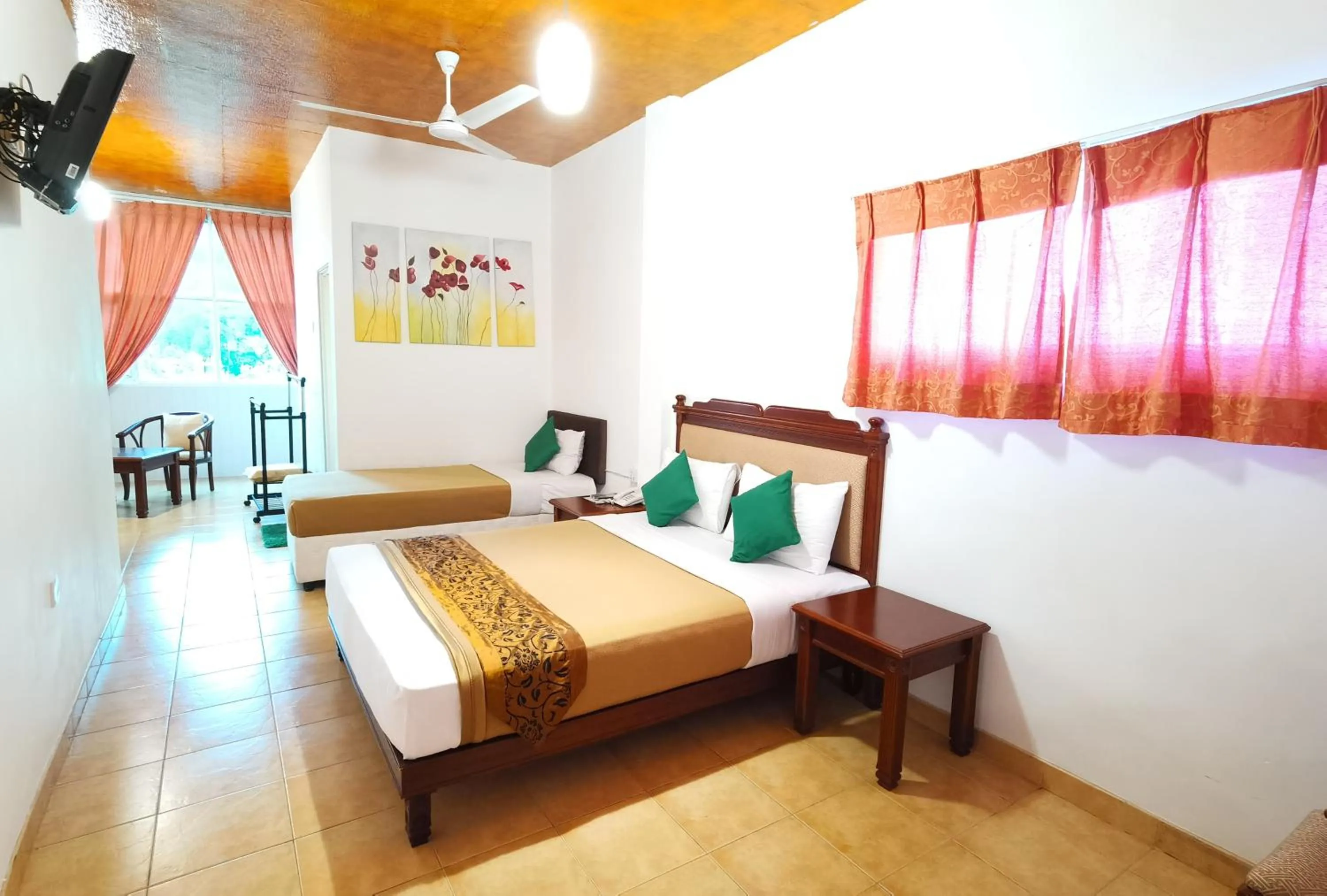 Bedroom, Bed in Olympus Plaza Hotel