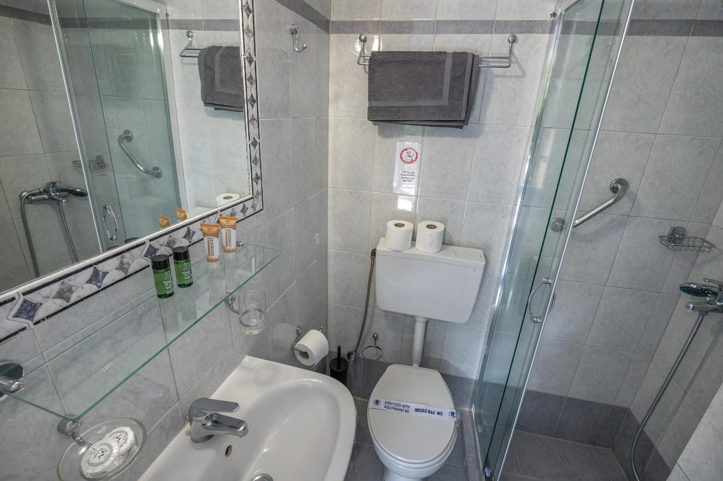 Bathroom in Genesis Hotel