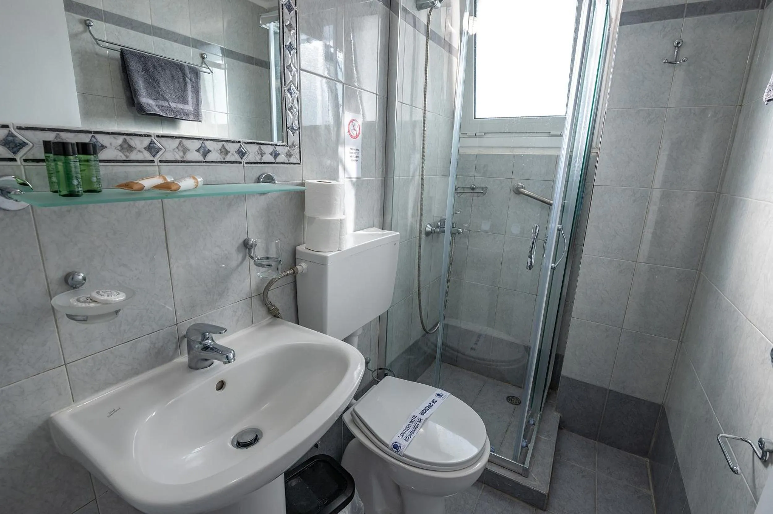 Bathroom in Genesis Hotel