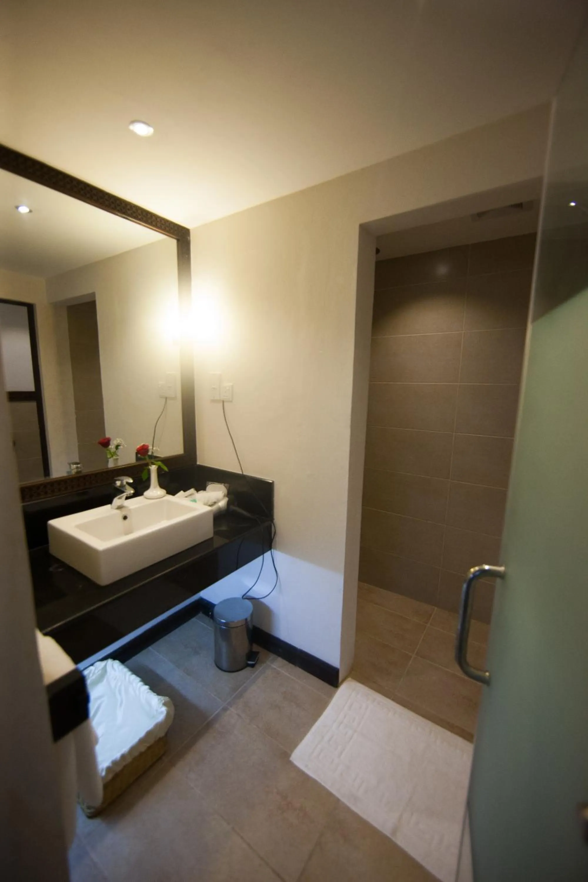 Toilet in Jacaranda Indian Ocean Beach Resort