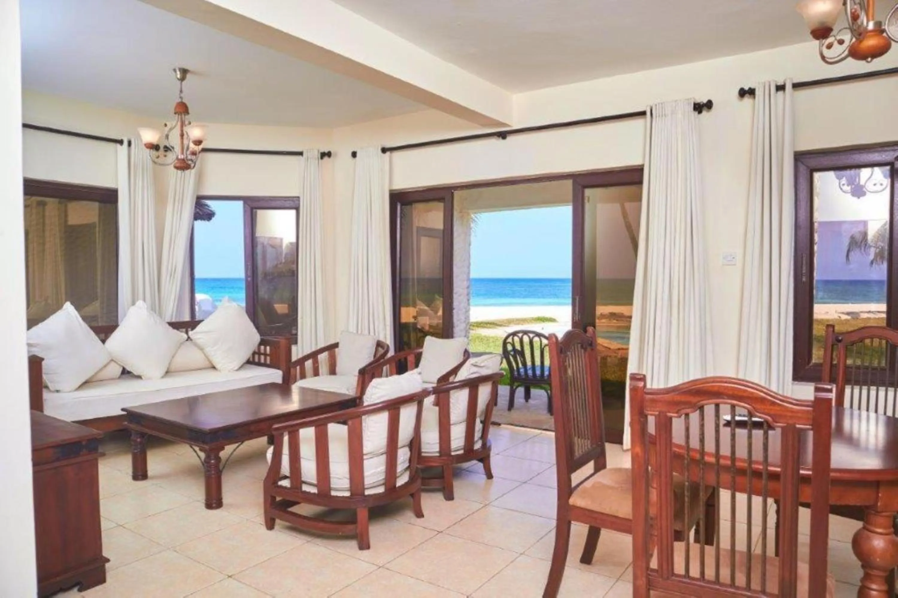 Seating area in Jacaranda Indian Ocean Beach Resort