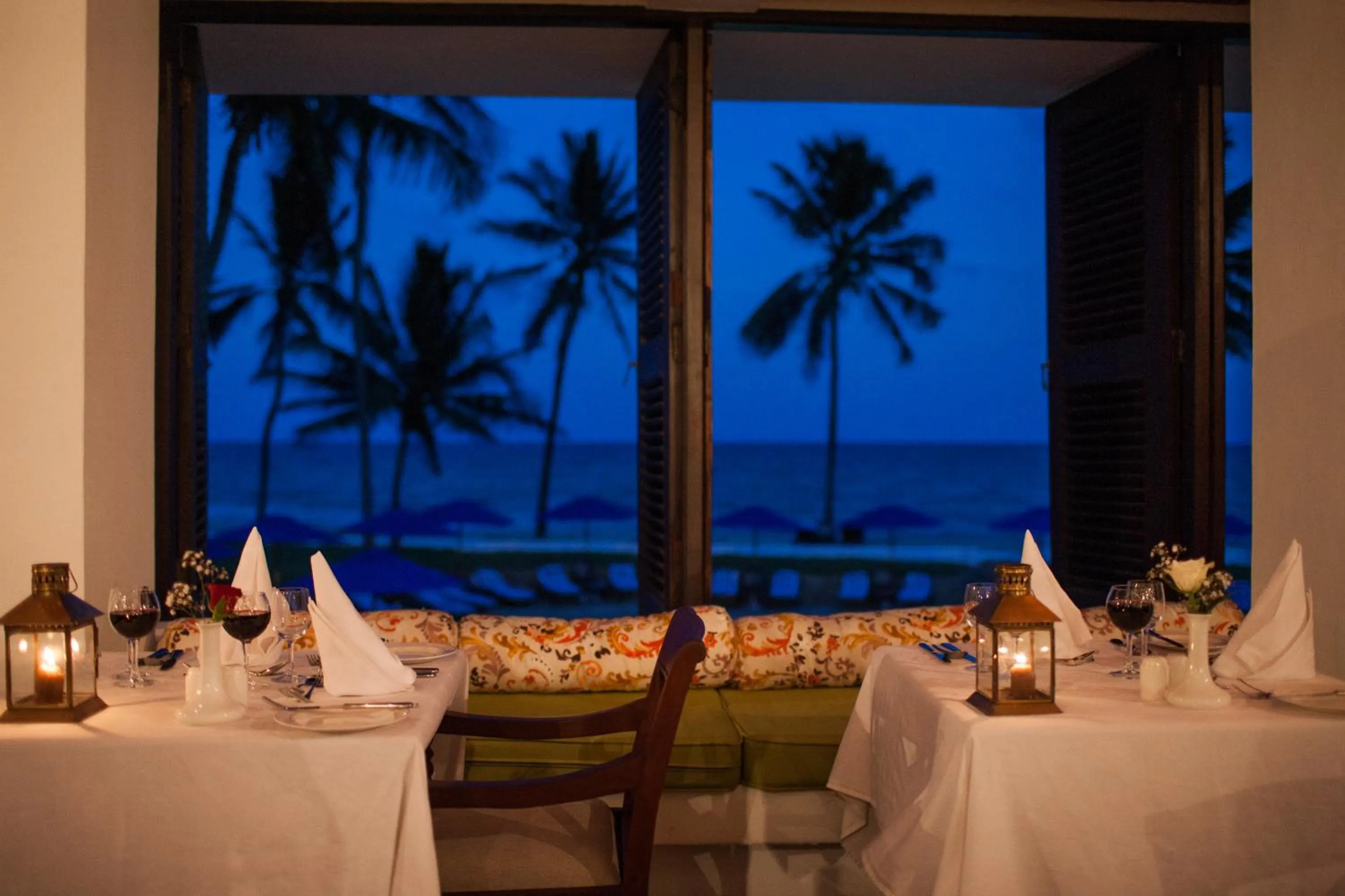 Restaurant/places to eat in Jacaranda Indian Ocean Beach Resort