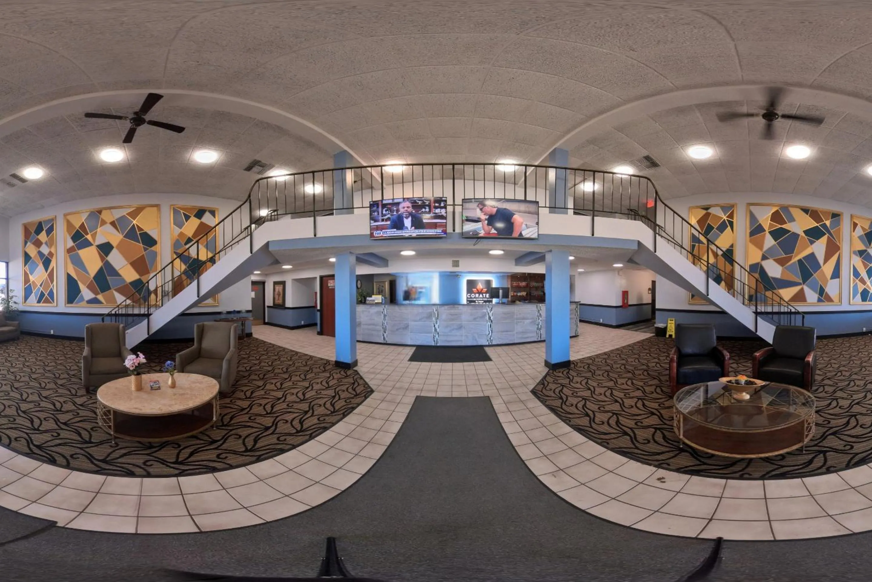 Lobby or reception in Coratel Inn and Suites By Jasper Lacrosse