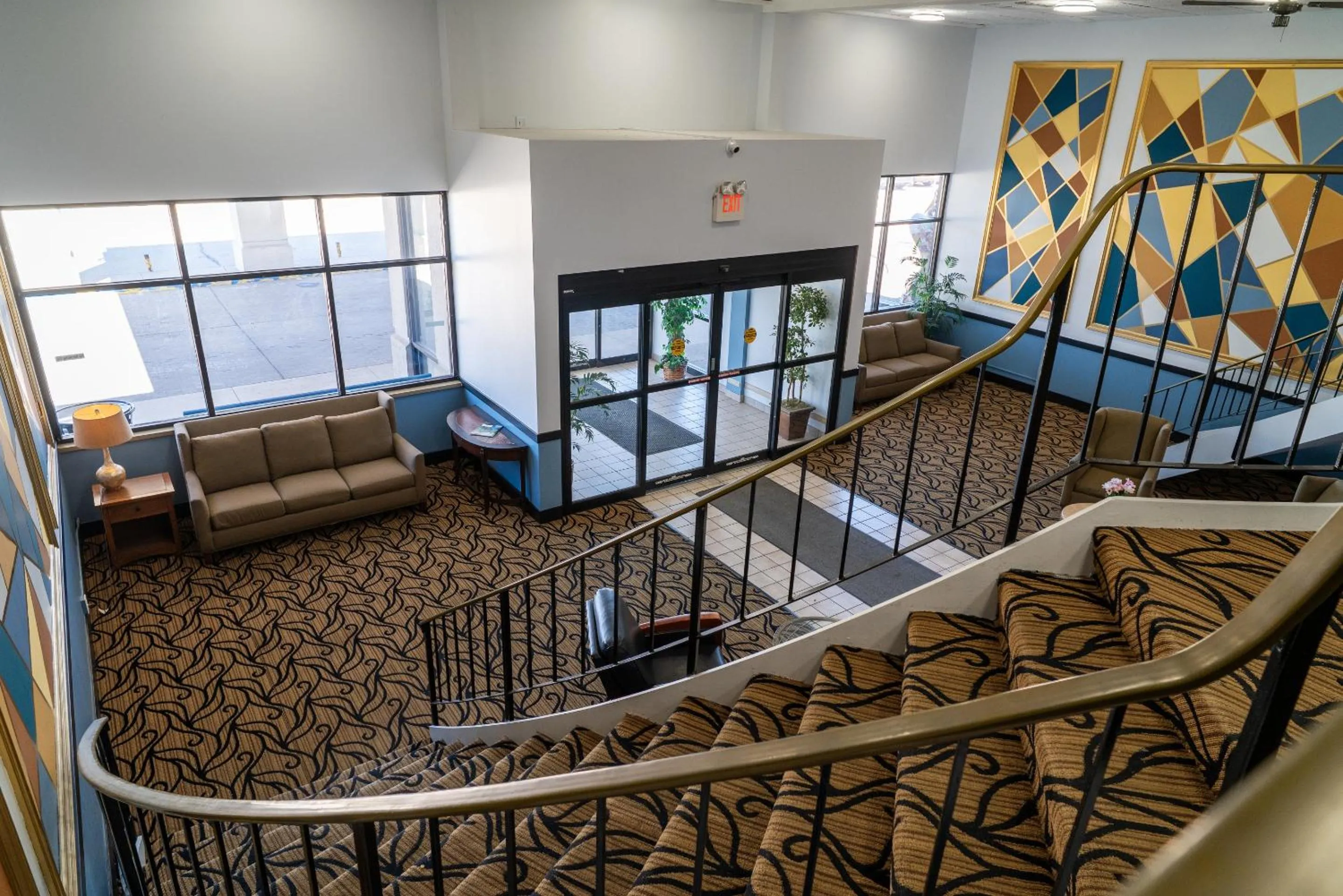 Lobby or reception in Coratel Inn and Suites By Jasper Lacrosse