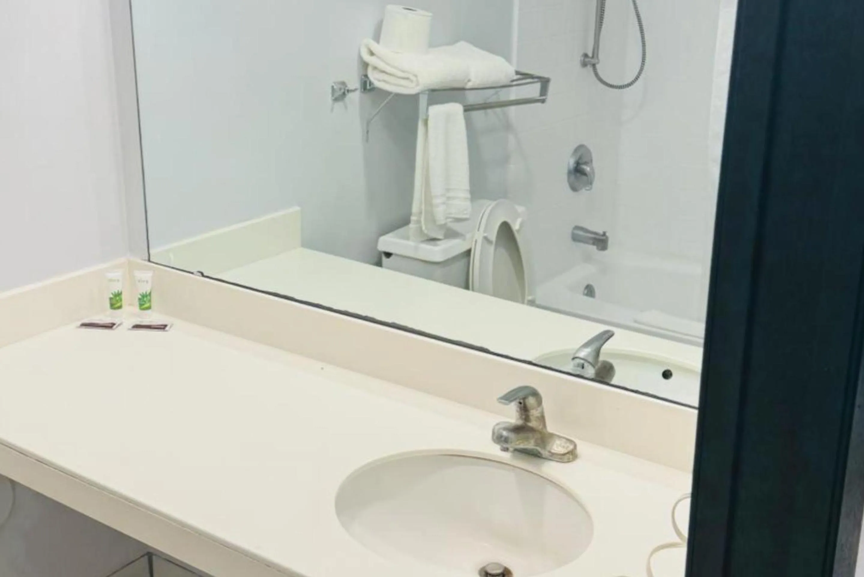 Bathroom in Coratel Inn and Suites By Jasper Lacrosse