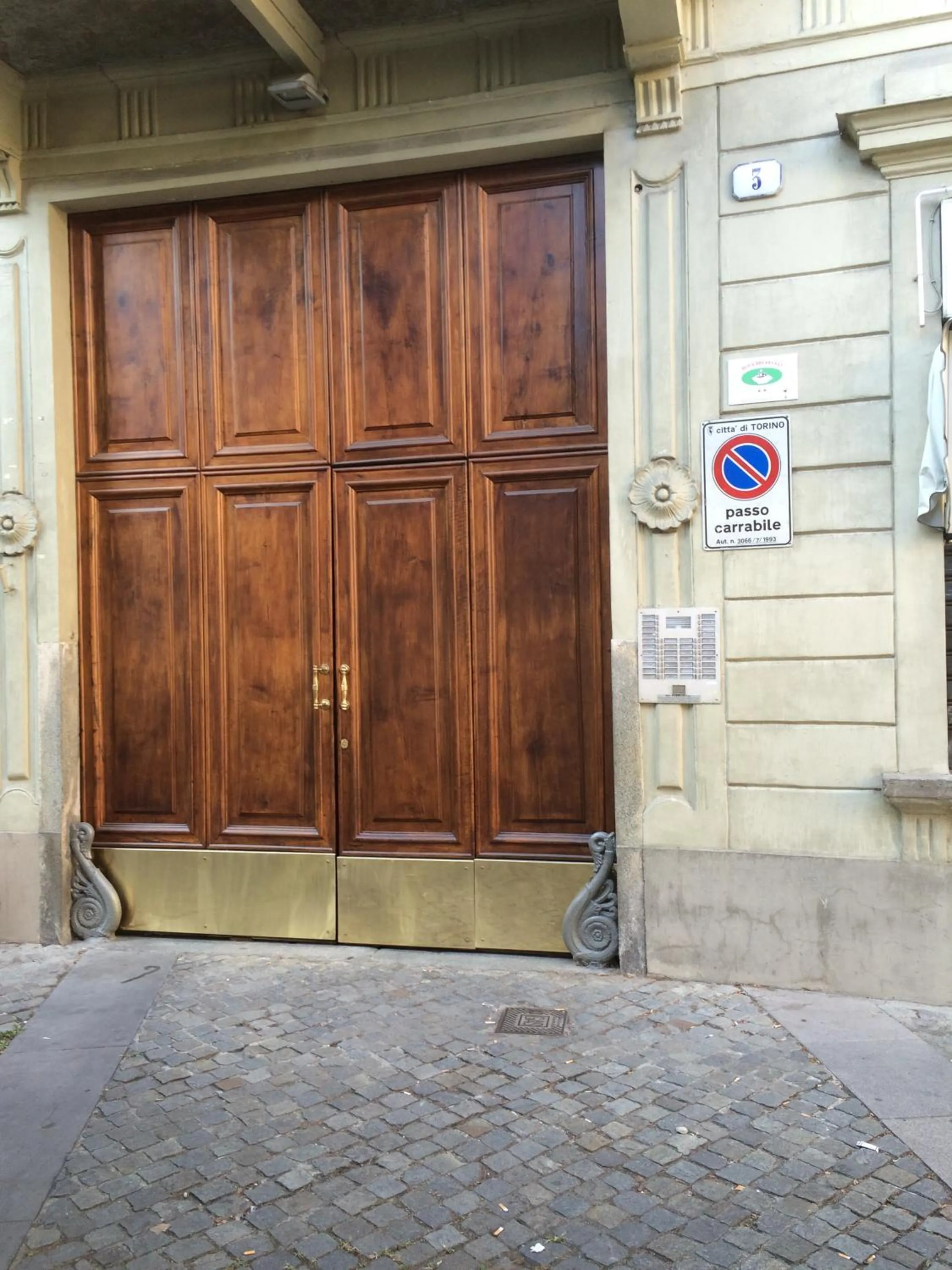 Facade/entrance in La Terrazza Di Arturo Guest House