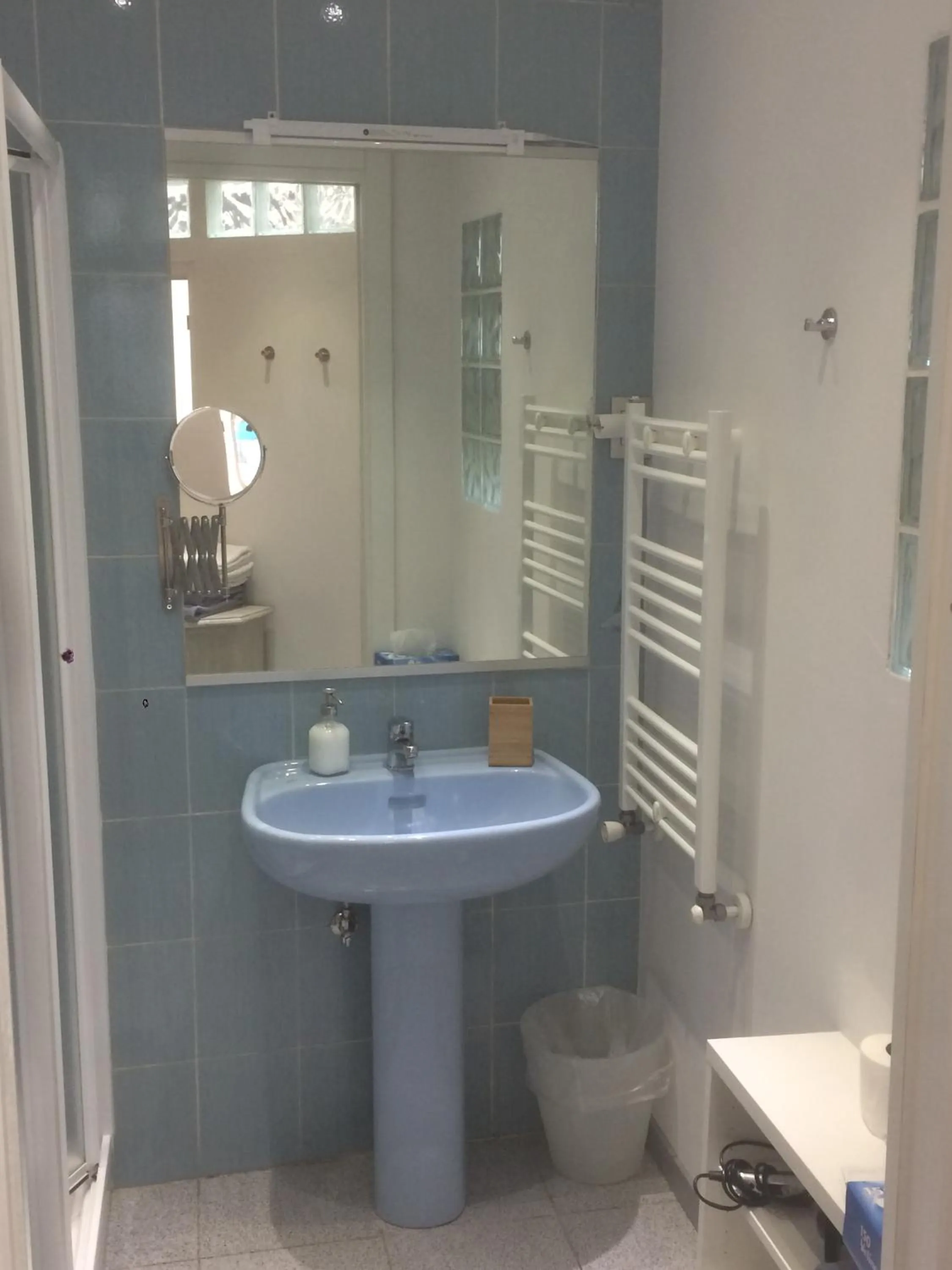 Bathroom in La Terrazza Di Arturo Guest House